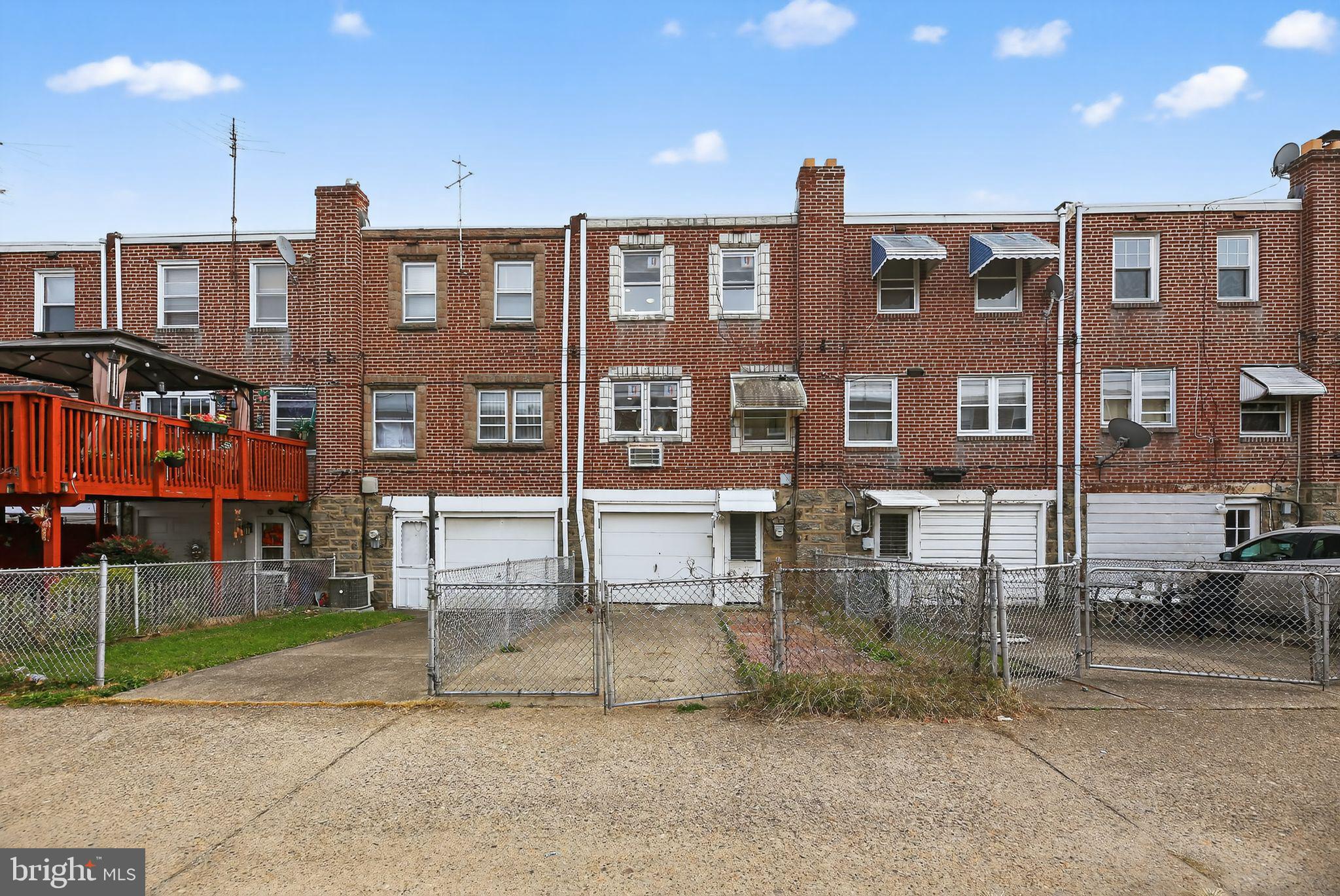 6126 HASBROOK AVENUE