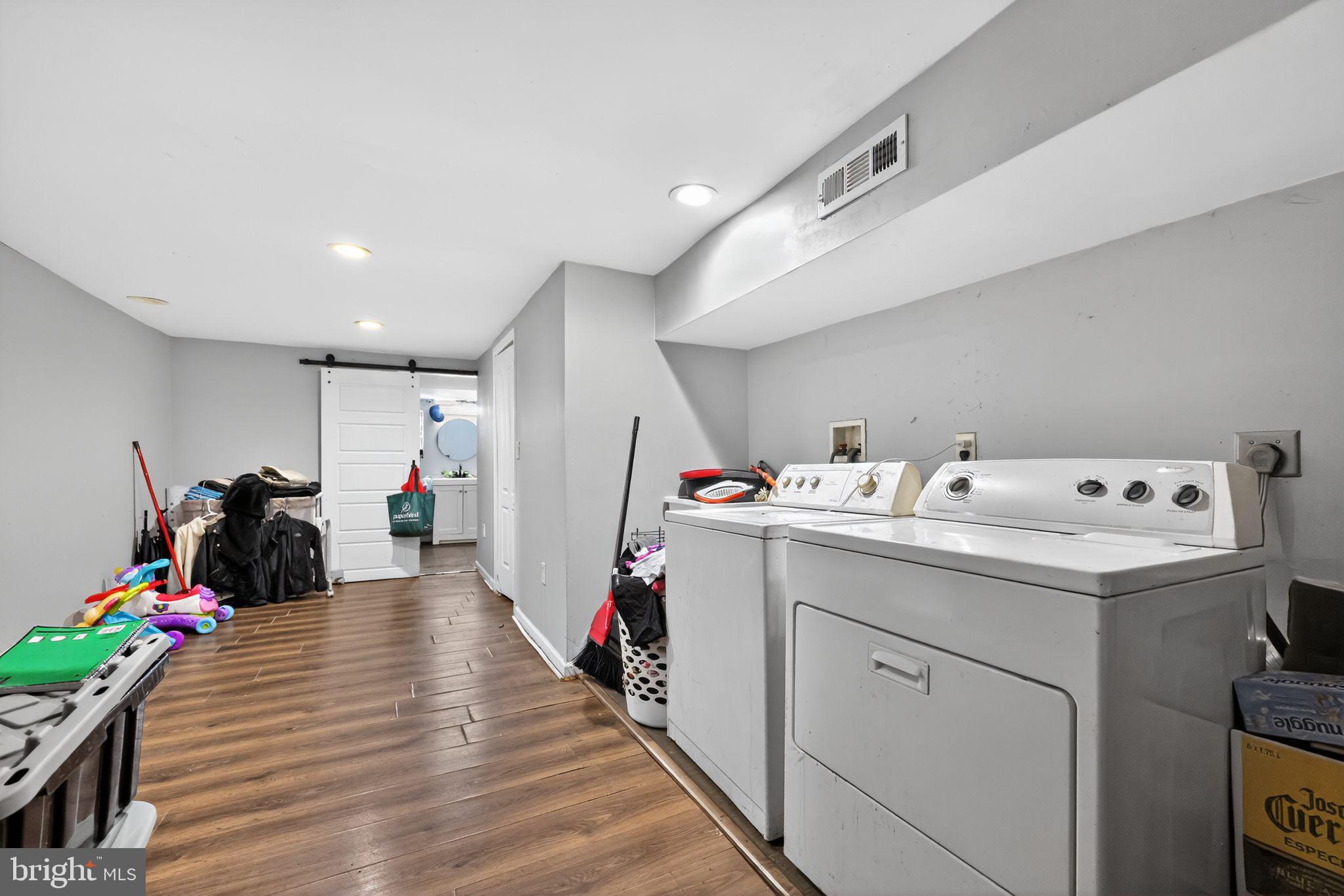 1834 S CONESTOGA STREET