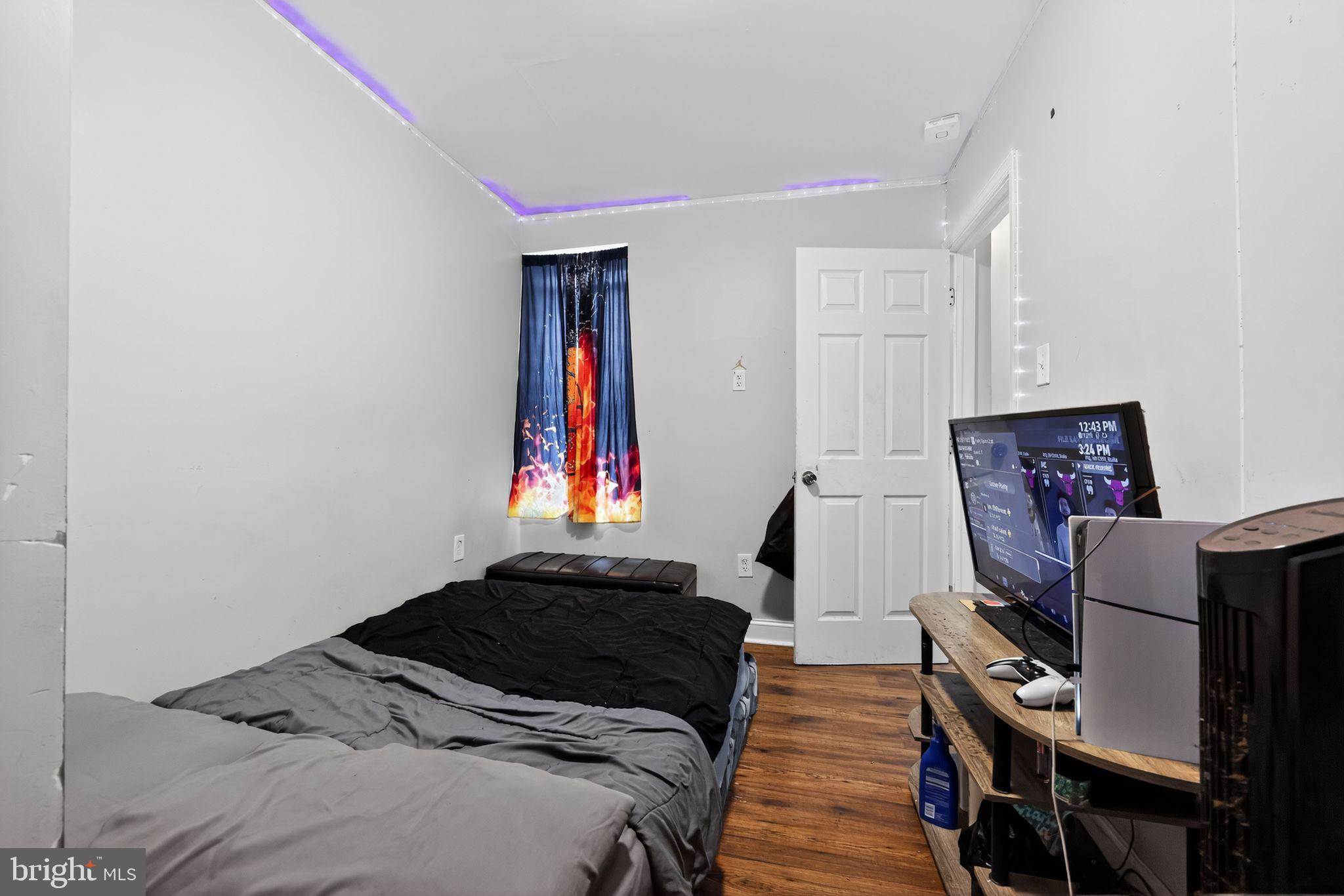 1834 S CONESTOGA STREET