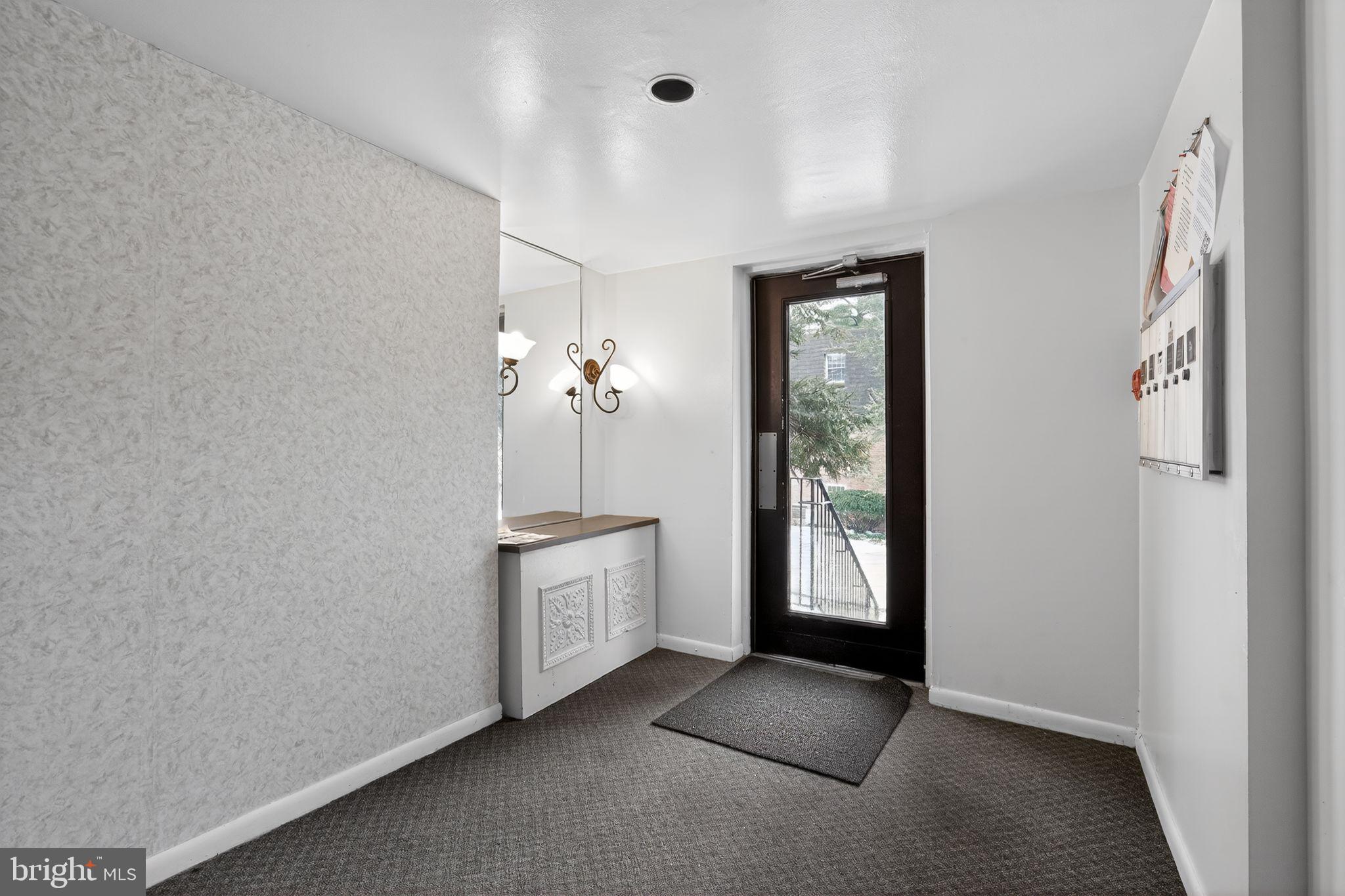 4000 GYPSY LANE 527E2