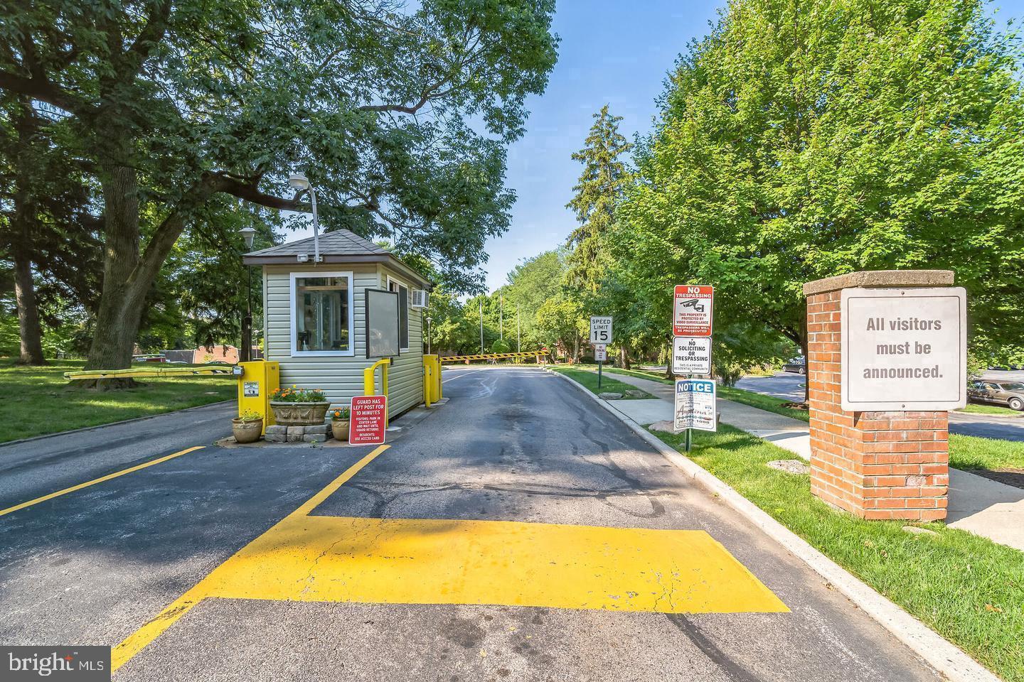 4000 GYPSY LANE 527E2