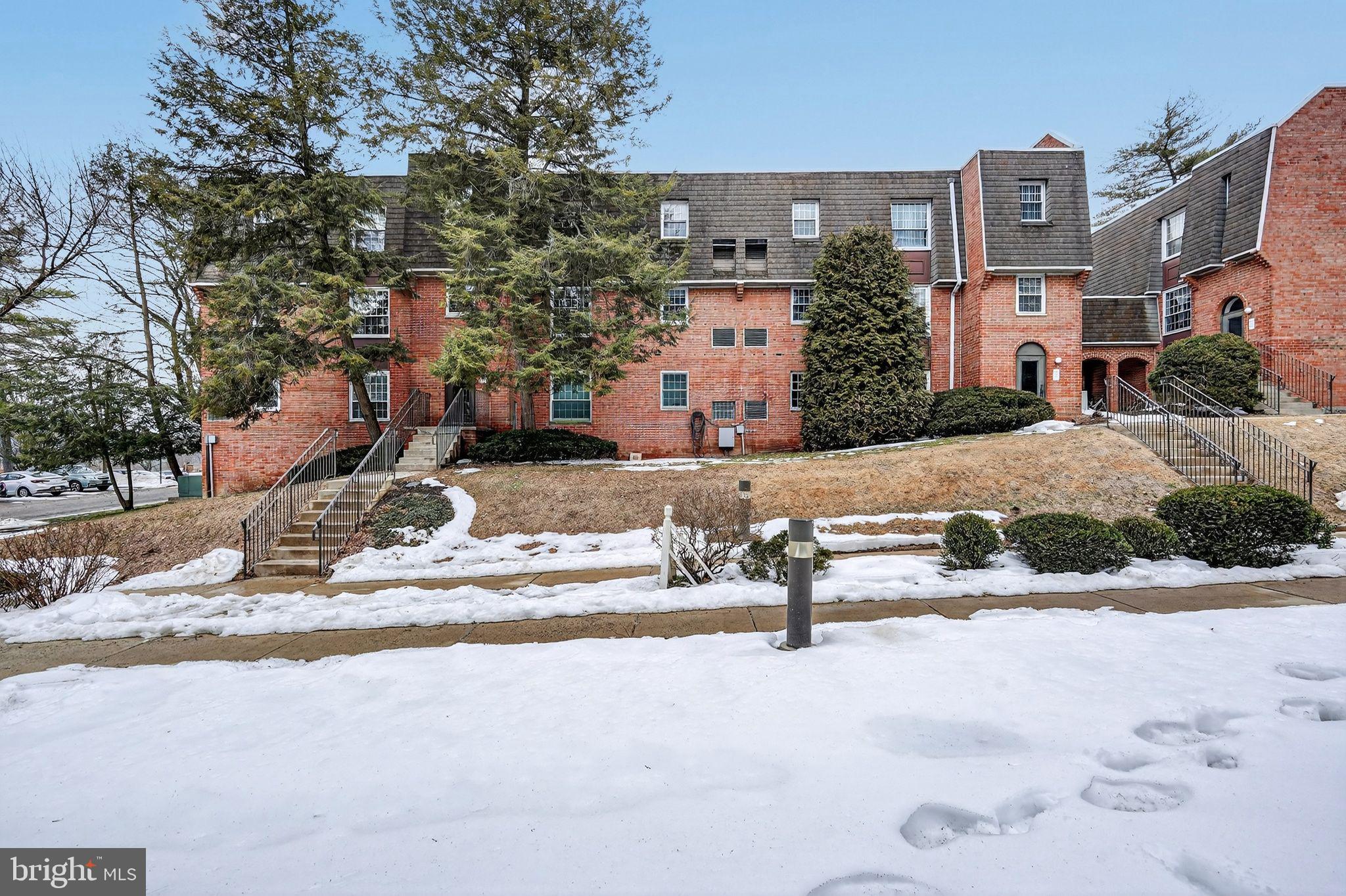 4000 GYPSY LANE 527E2