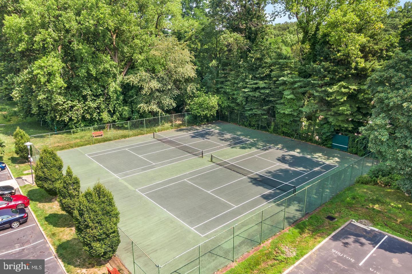 4000 GYPSY LANE 527E2