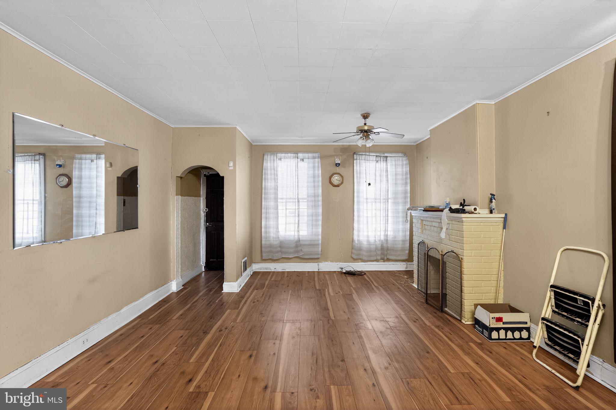 4928 N UBER STREET 30