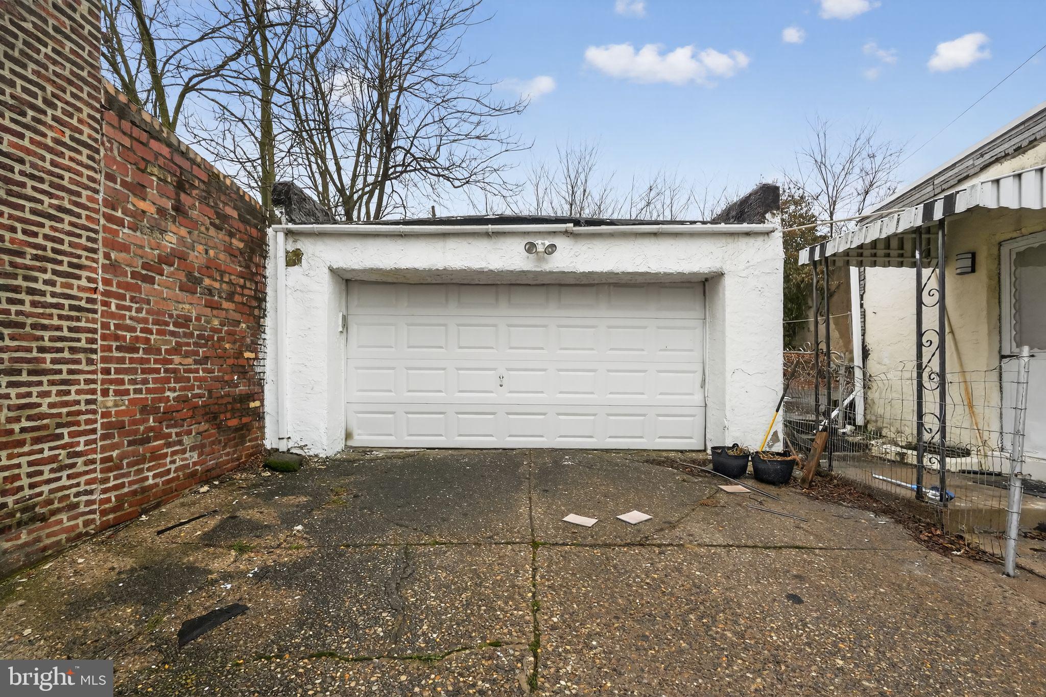 4928 N UBER STREET 30