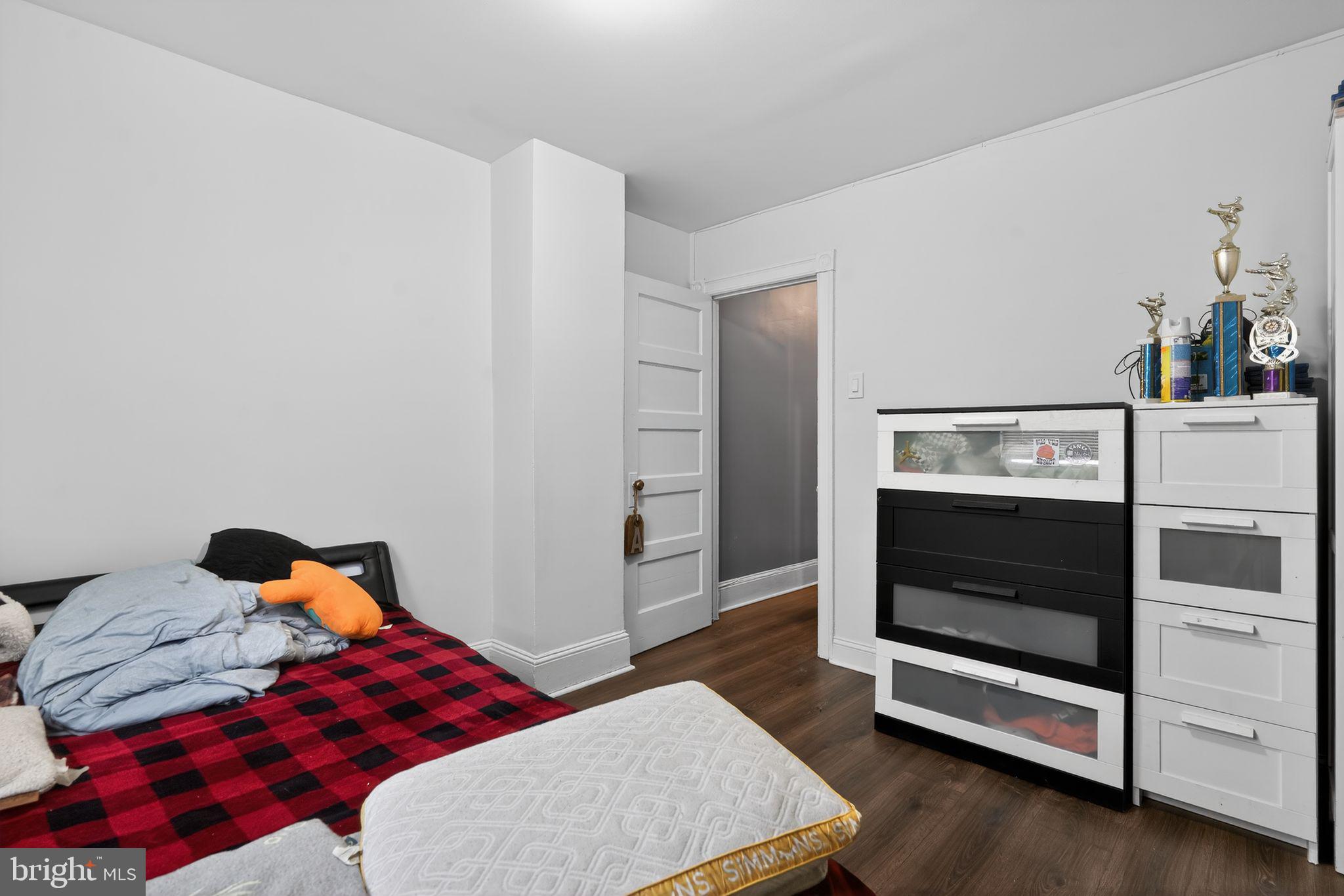 1025 ORTHODOX STREET