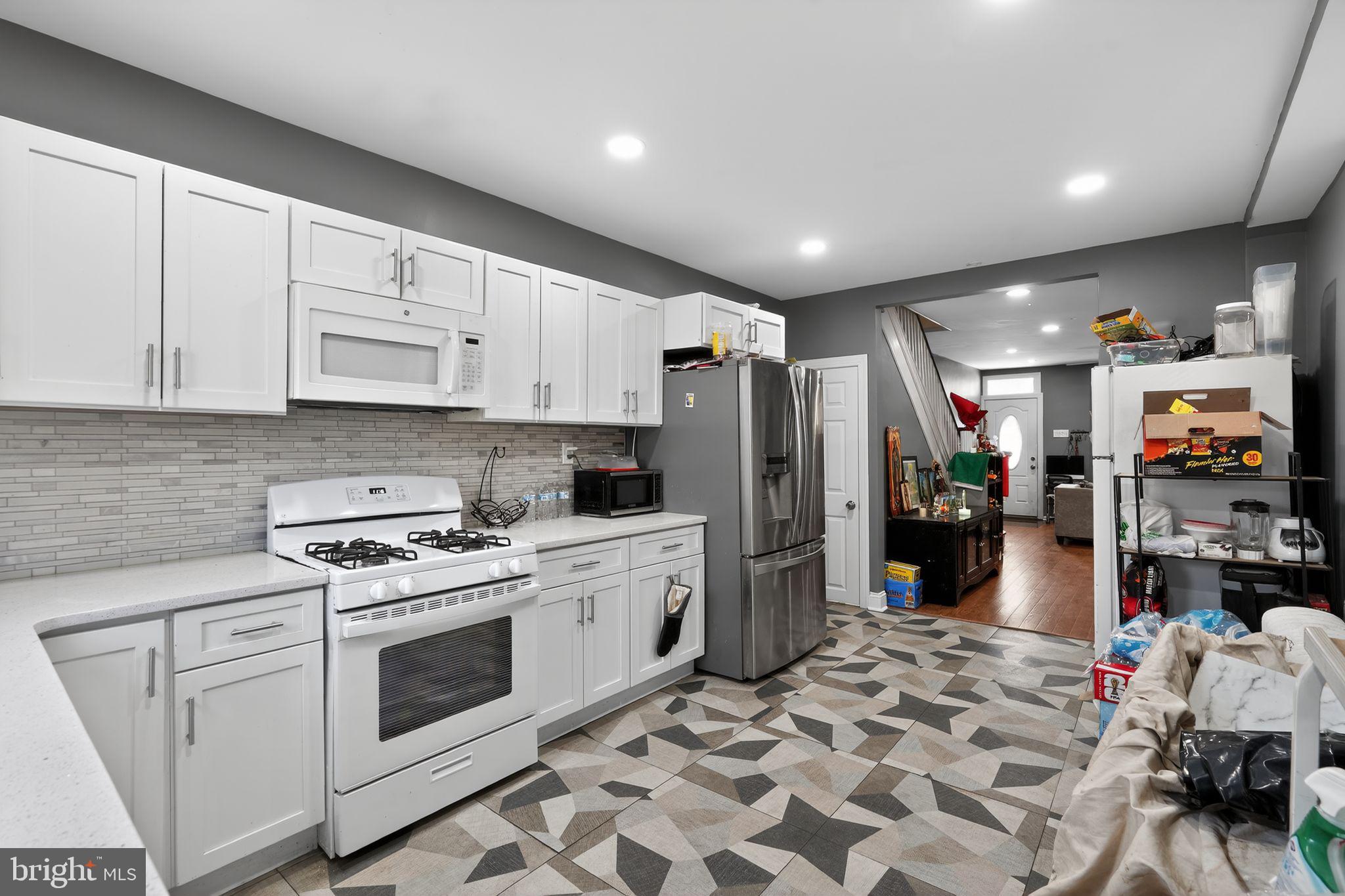 1025 ORTHODOX STREET