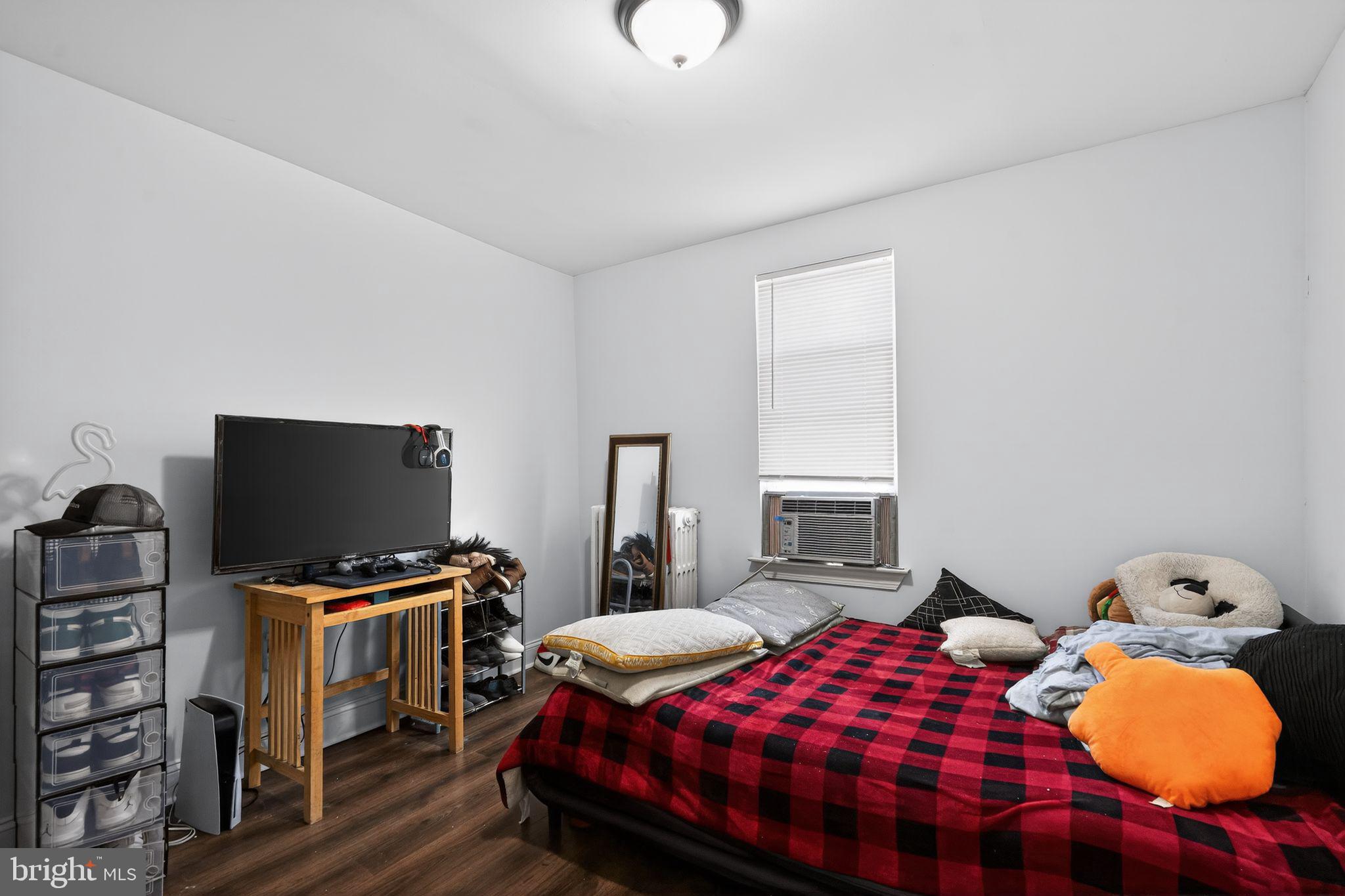 1025 ORTHODOX STREET