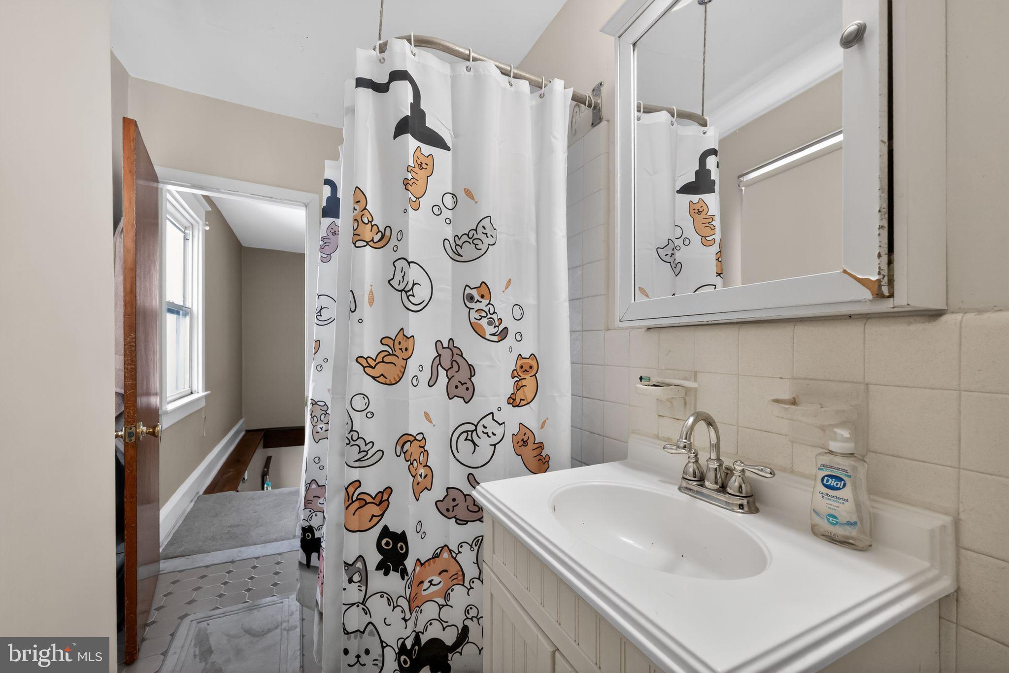 7960 FRONTENAC STREET