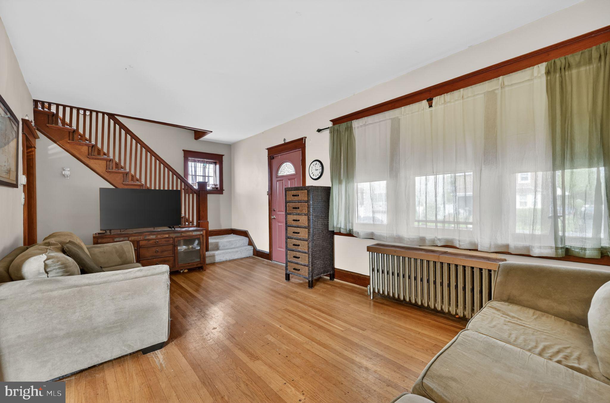 7960 FRONTENAC STREET