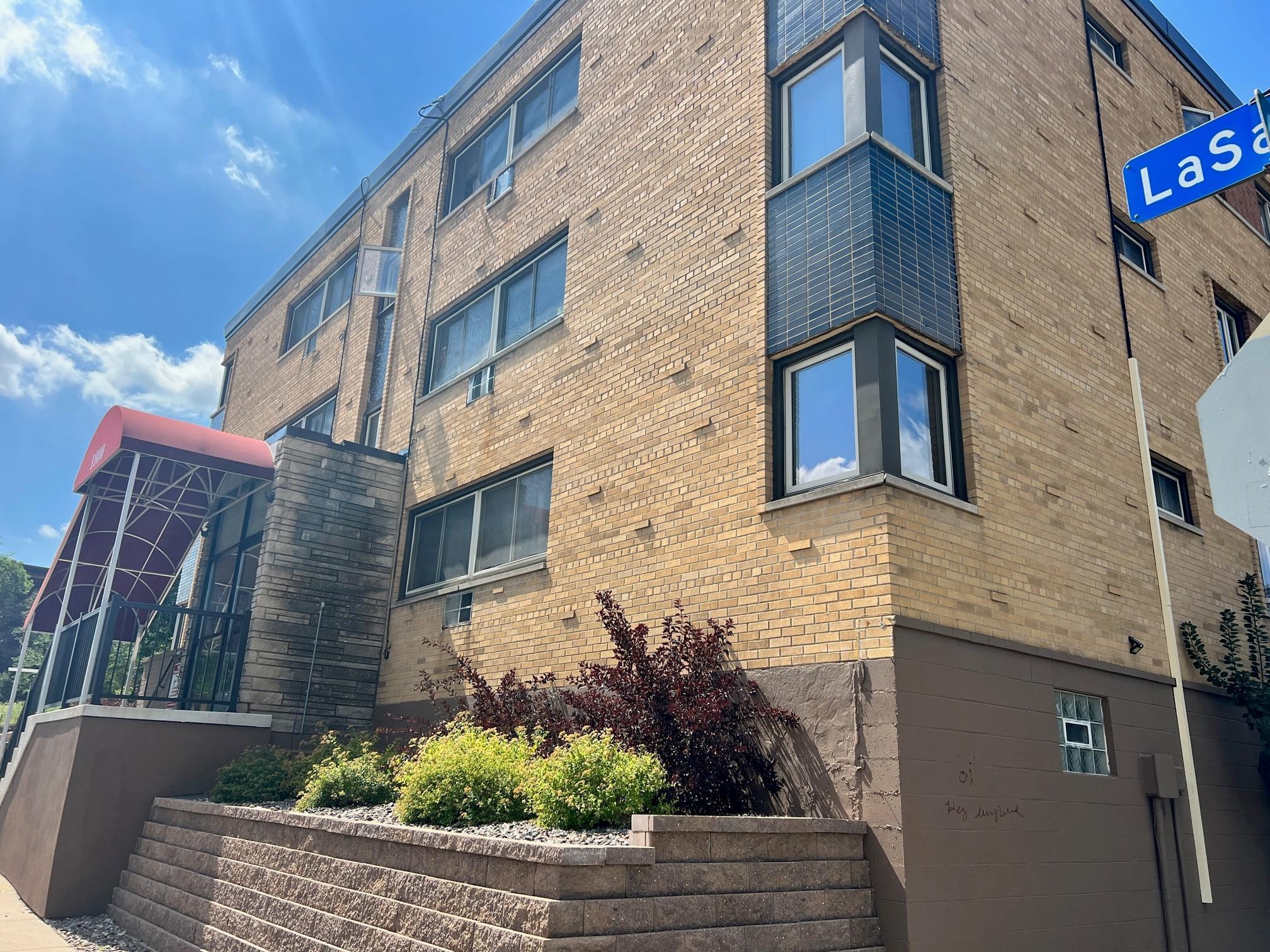 1800 Lasalle Avenue Unit: 105