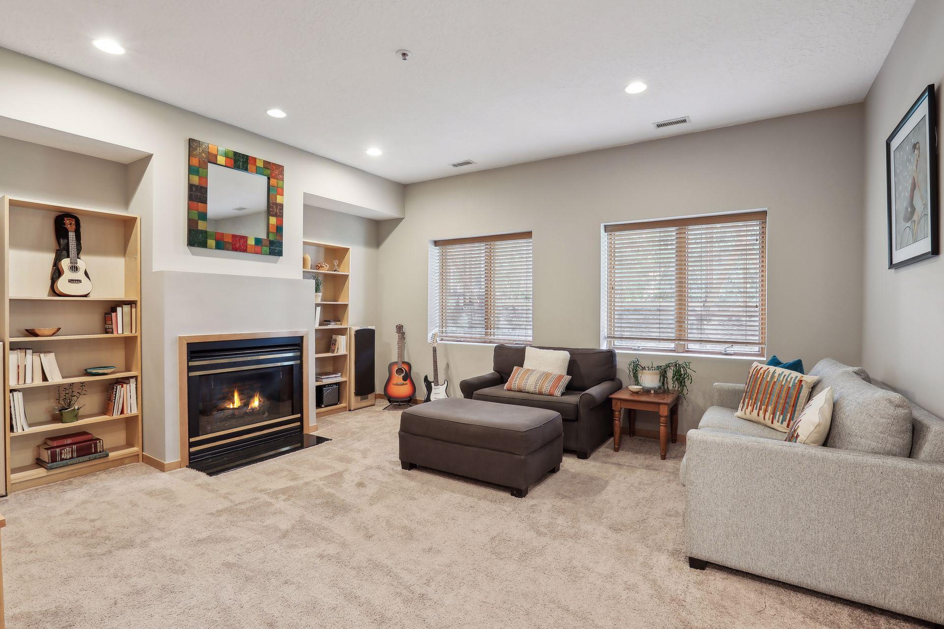 12811 Sherwood Place Unit: 3