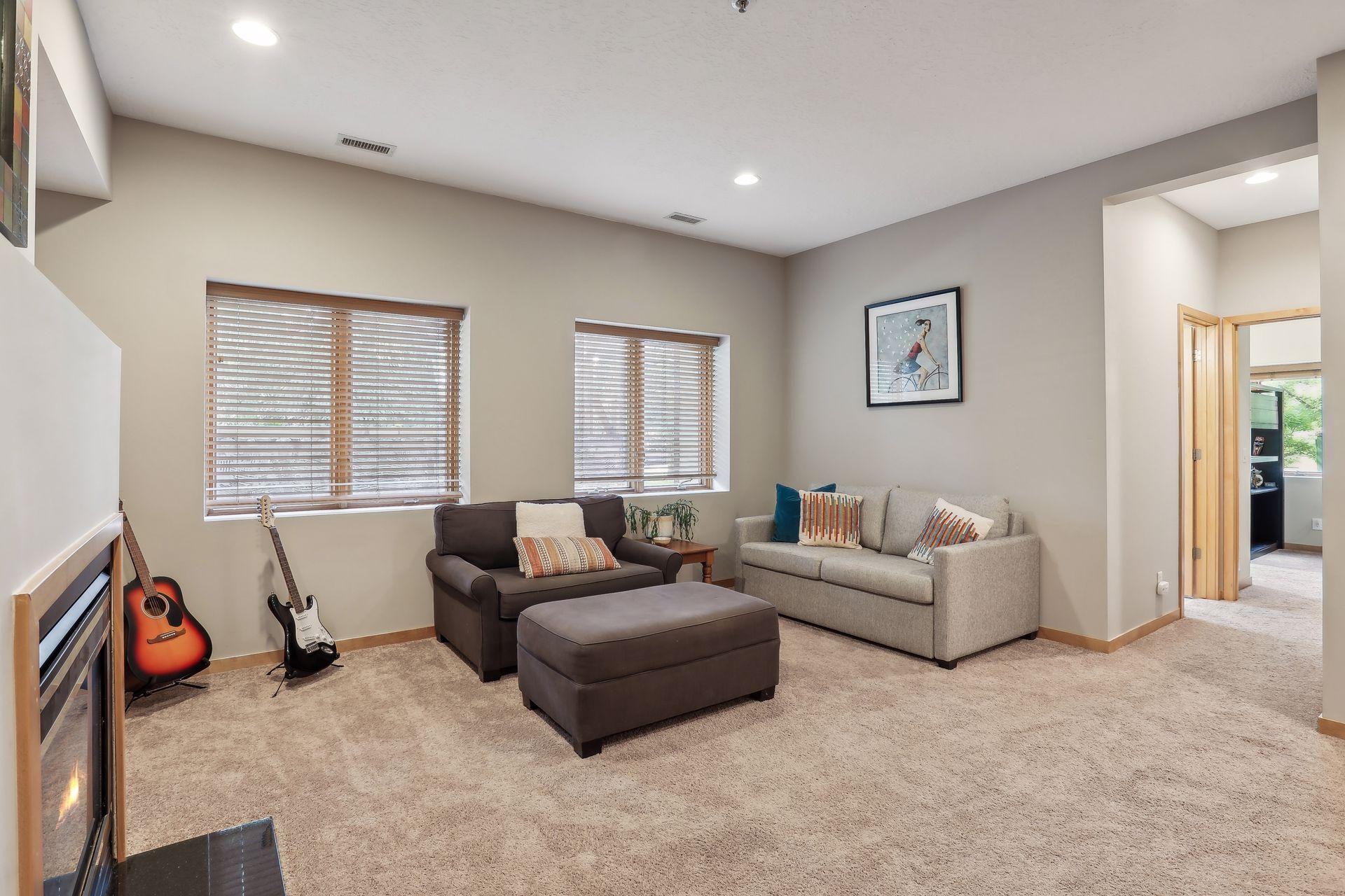 12811 Sherwood Place Unit: 3