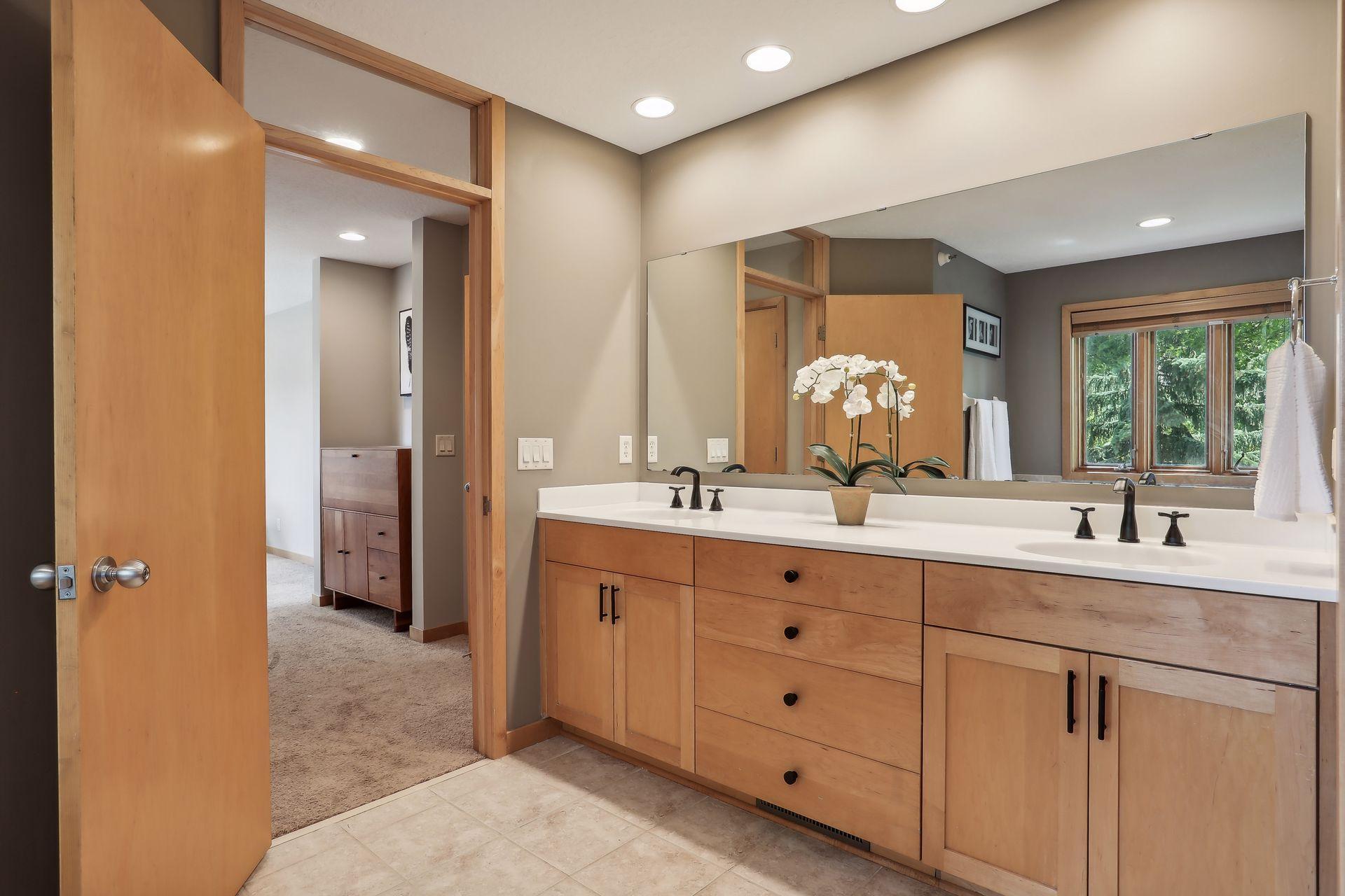 12811 Sherwood Place Unit: 3