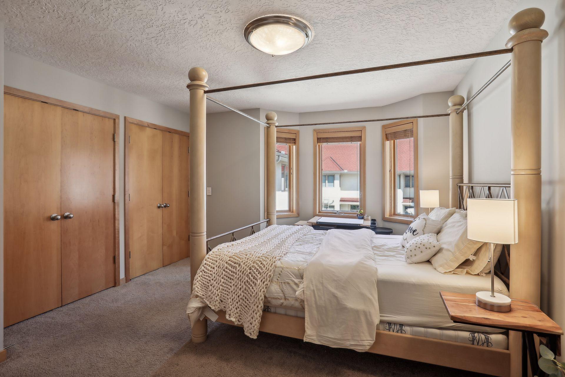 12811 Sherwood Place Unit: 3