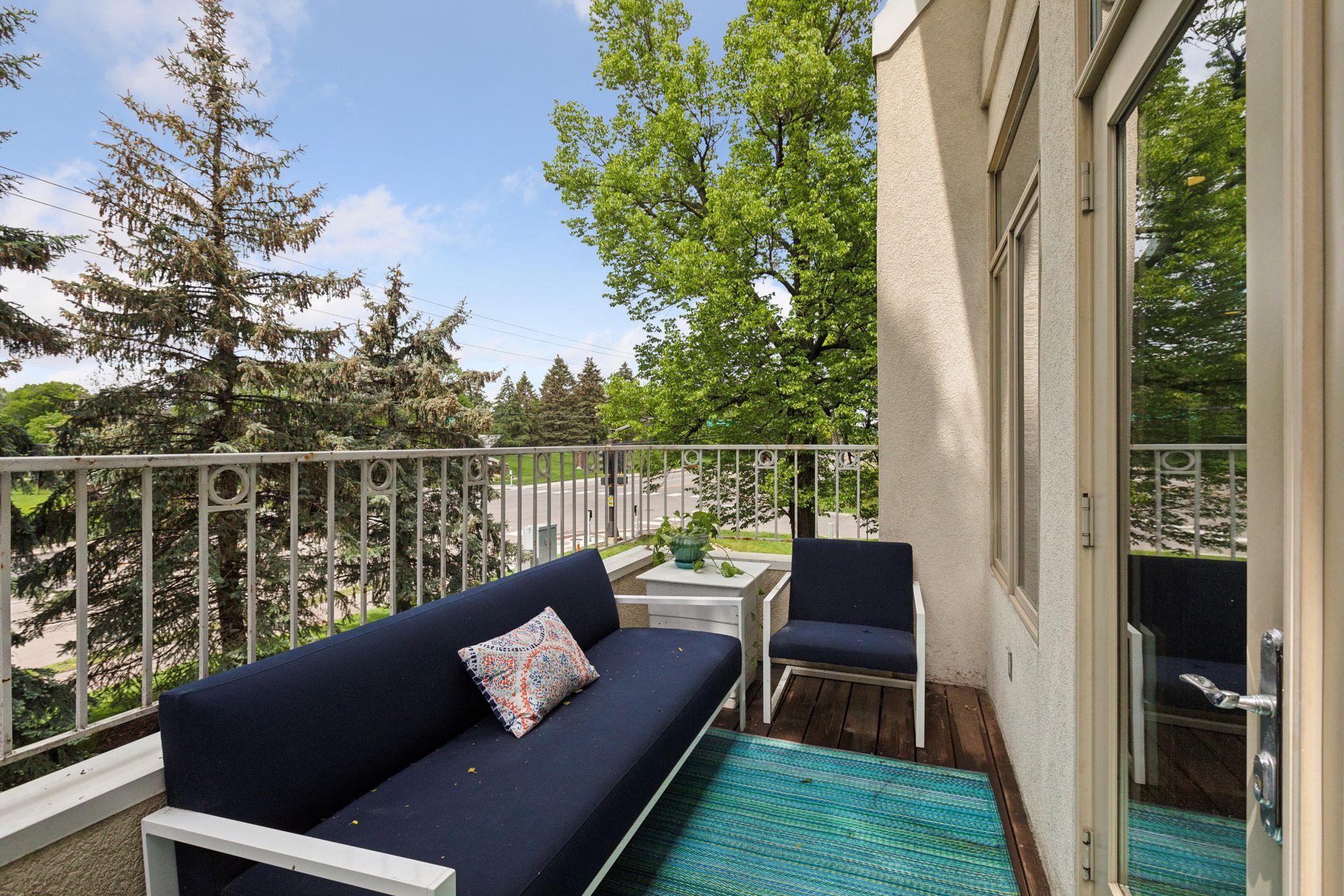 12811 Sherwood Place Unit: 3