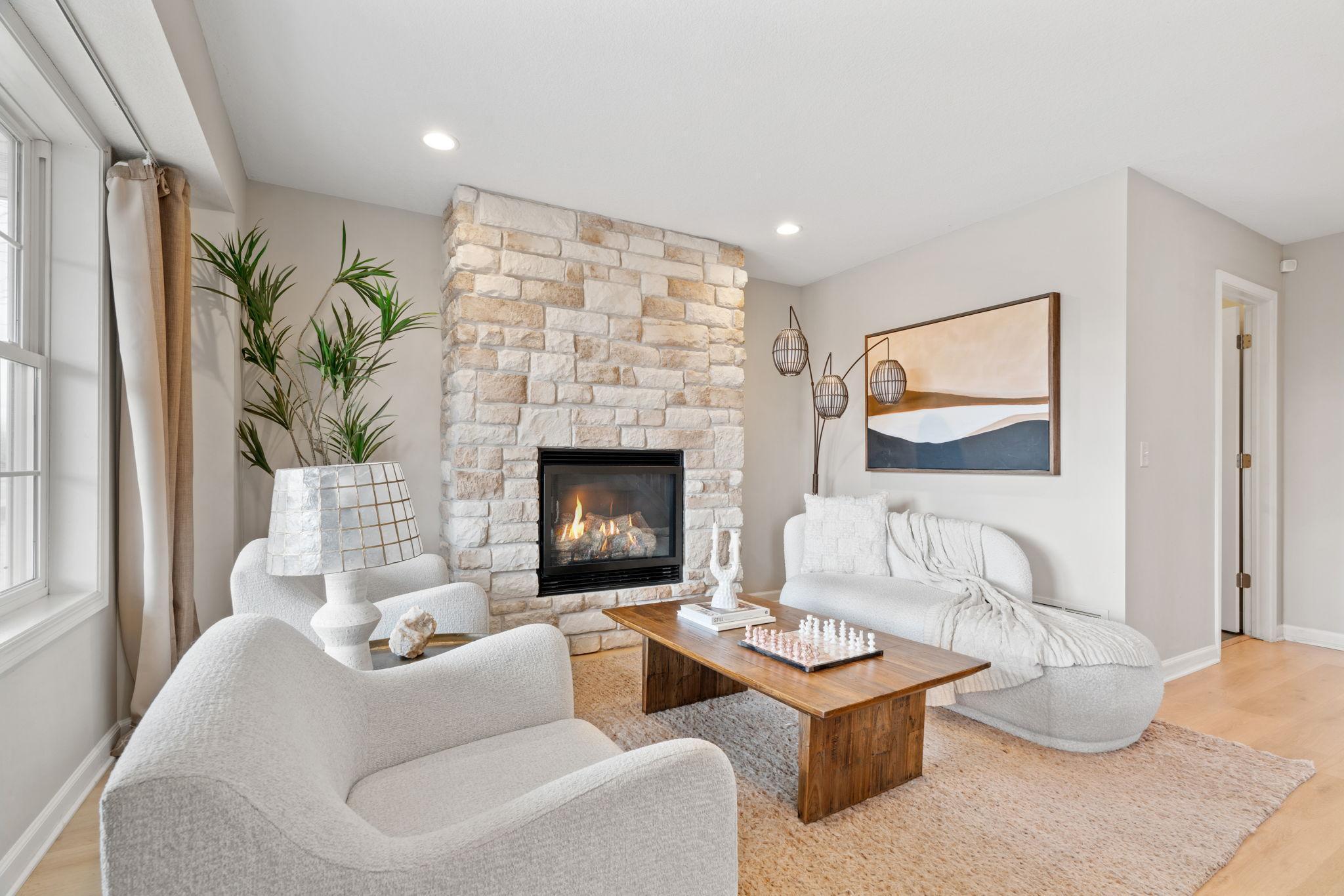 13779 214th Avenue NW