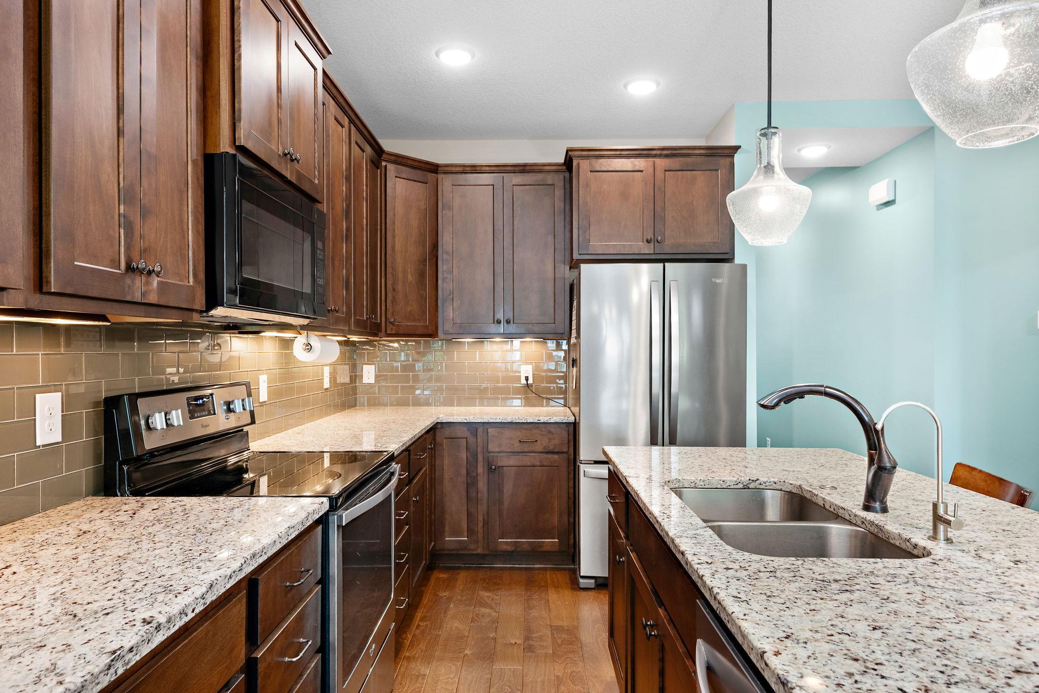 11064 16th Street NE