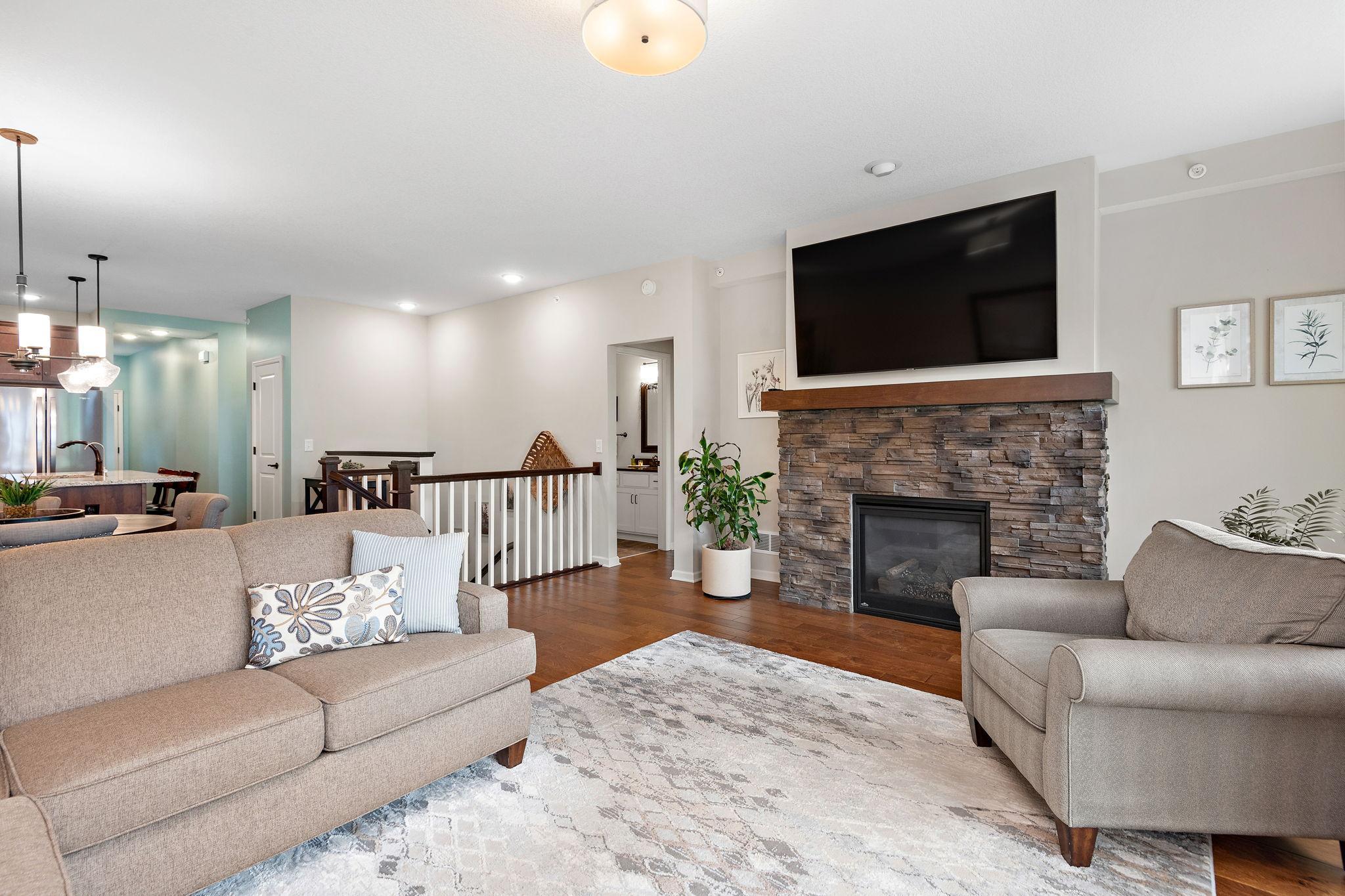 11064 16th Street NE
