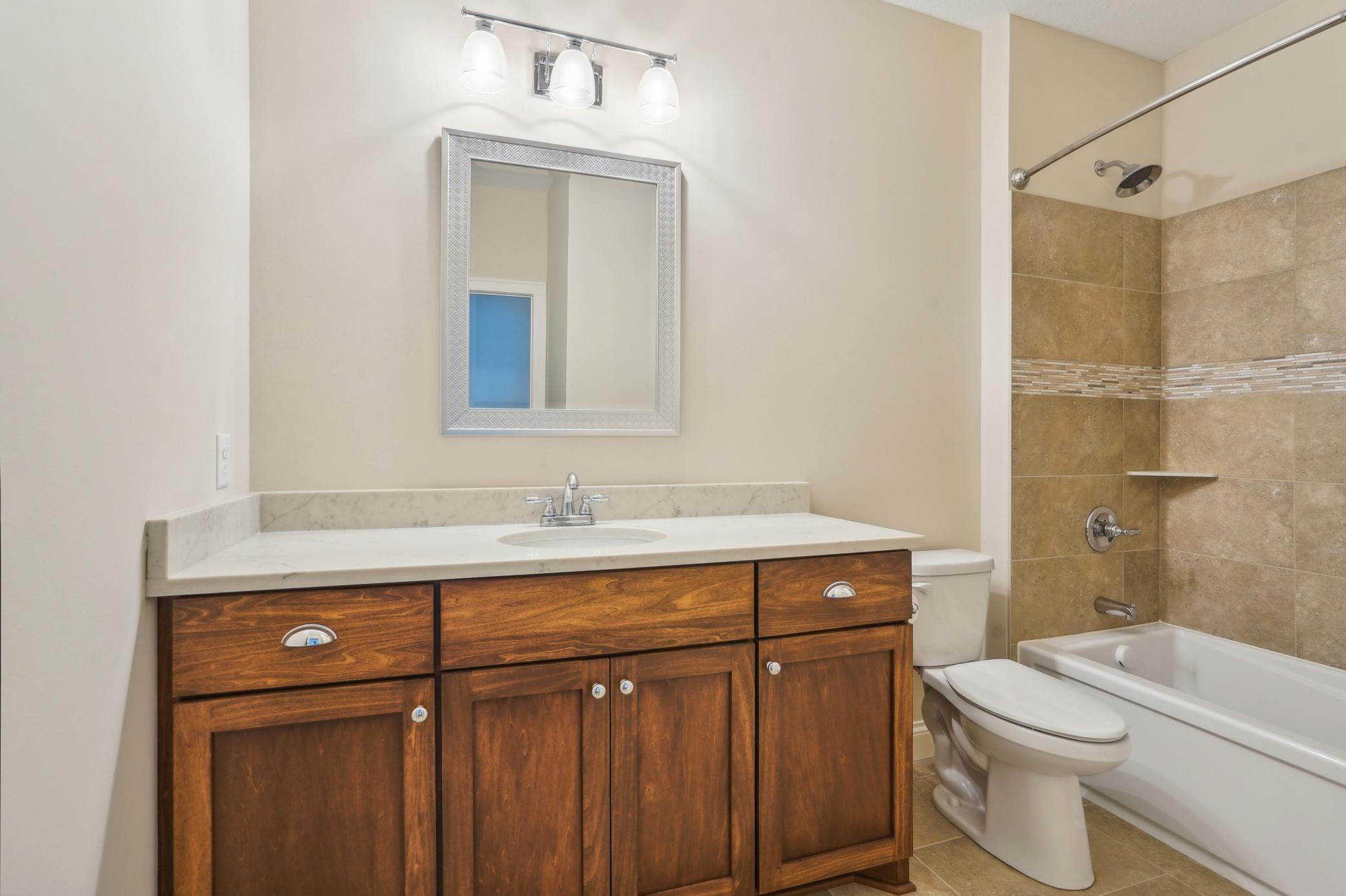 4566 Landmark Drive NE