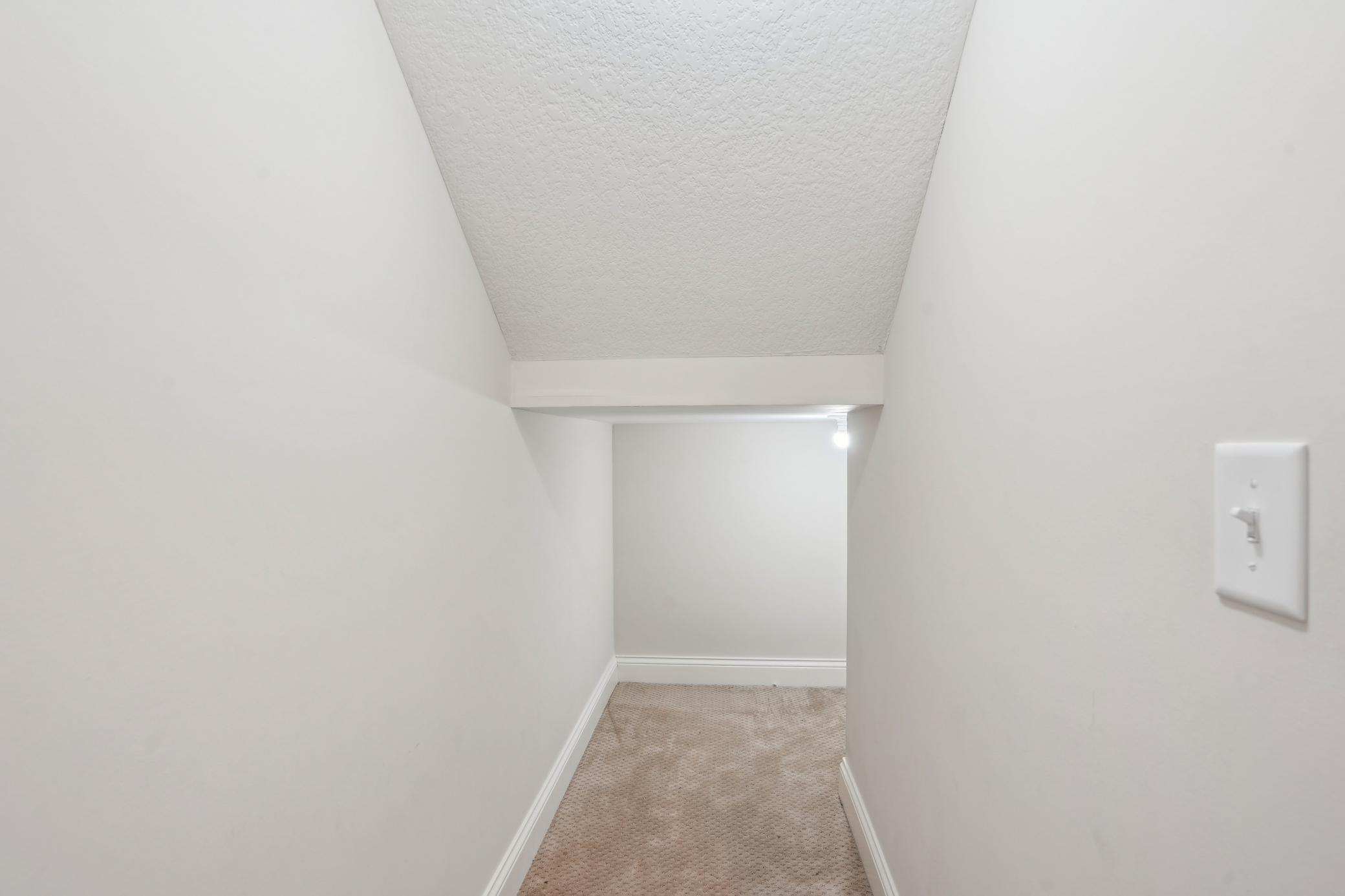 4566 Landmark Drive NE