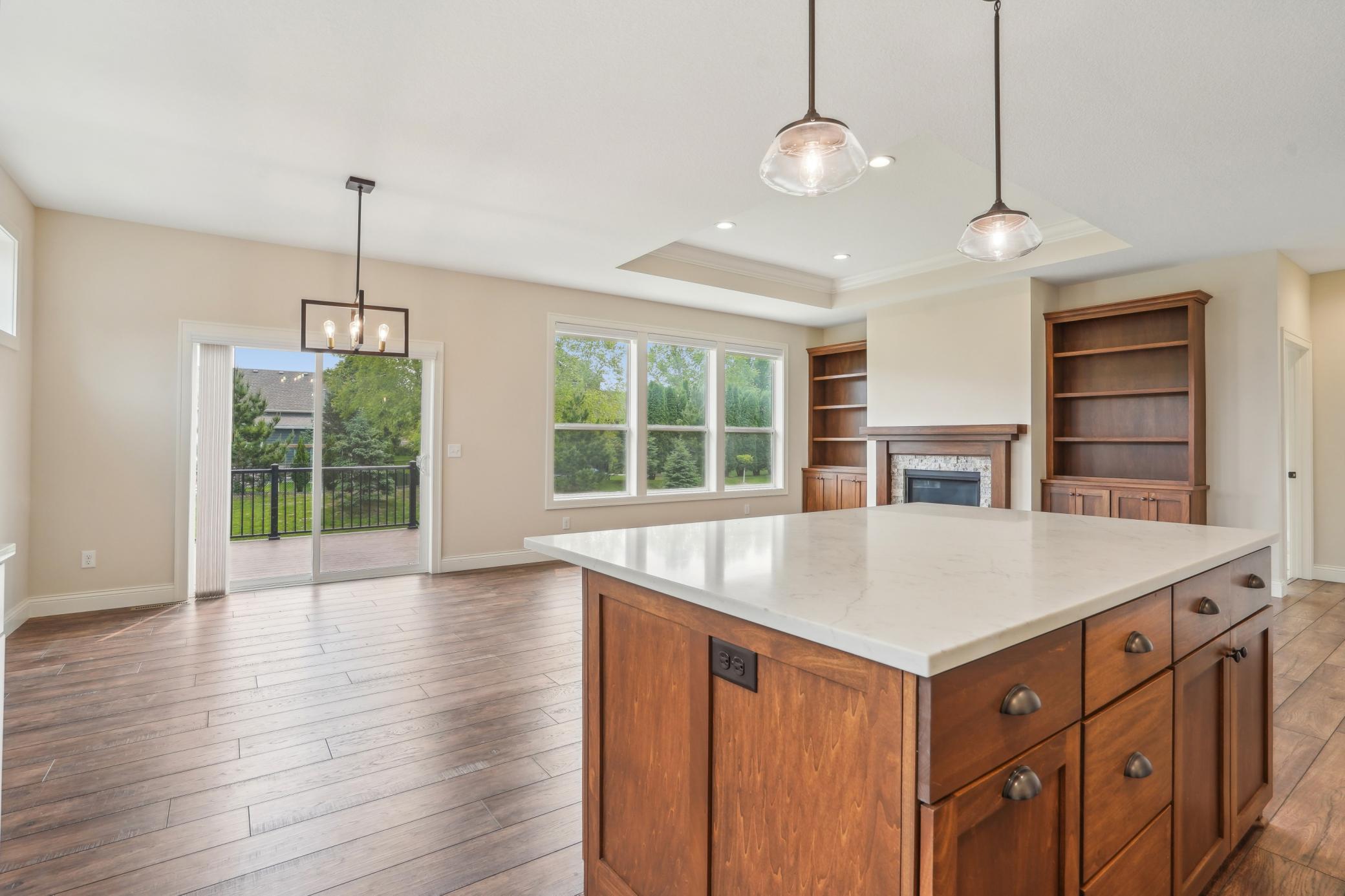 4566 Landmark Drive NE