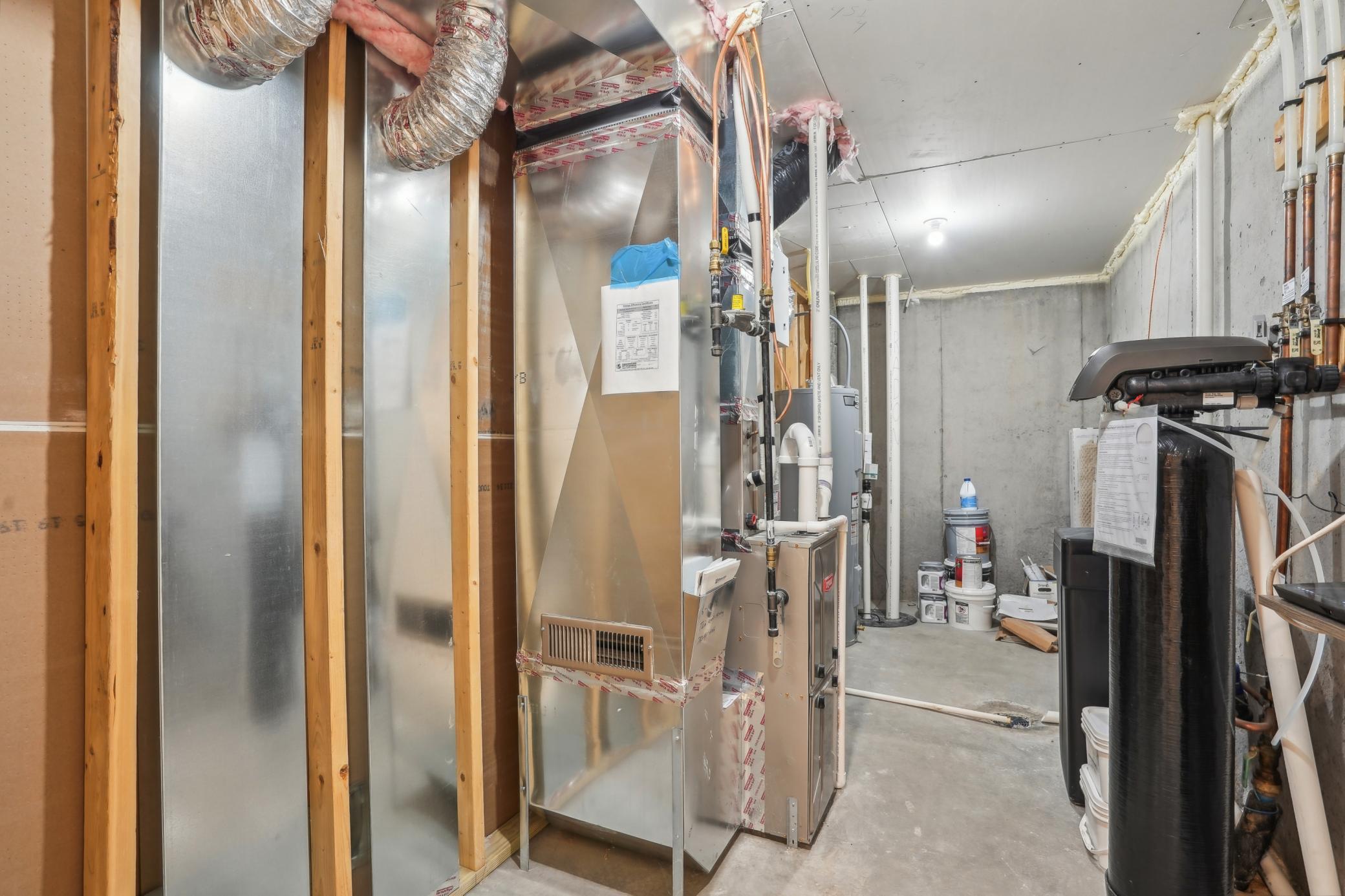 4566 Landmark Drive NE