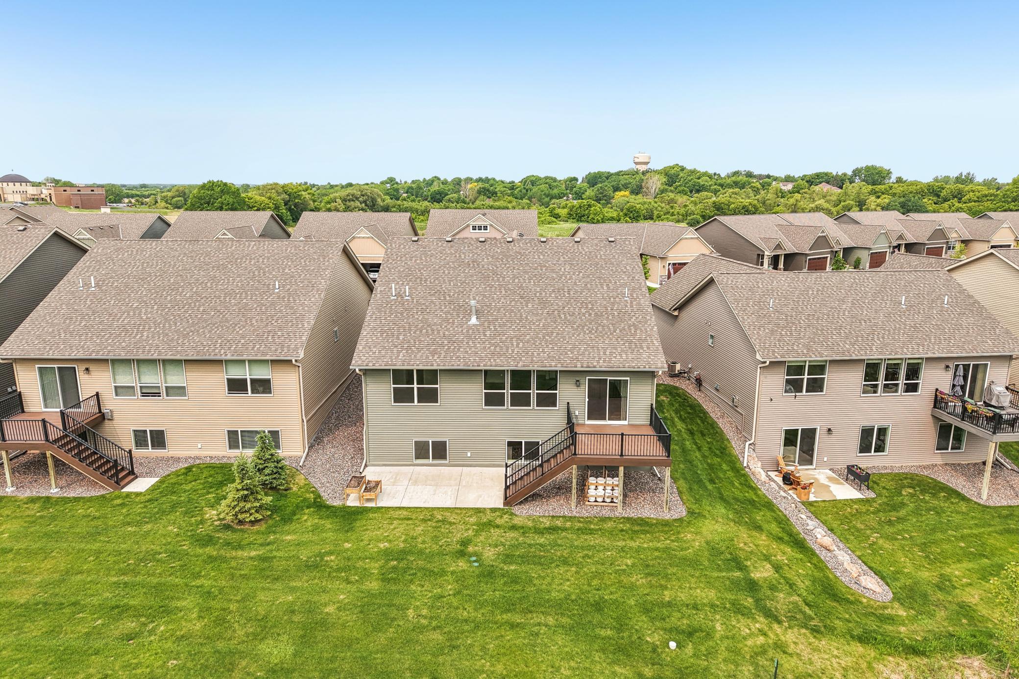 4566 Landmark Drive NE