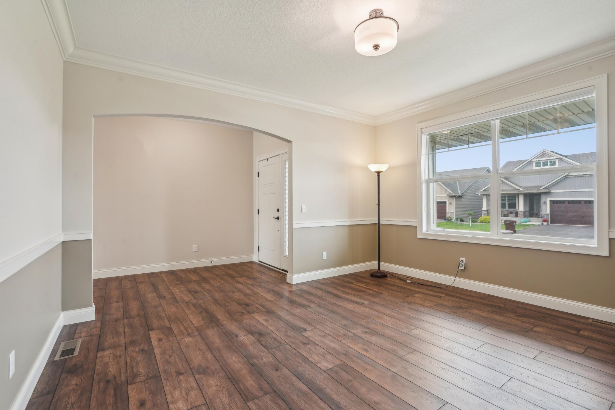 4566 Landmark Drive NE