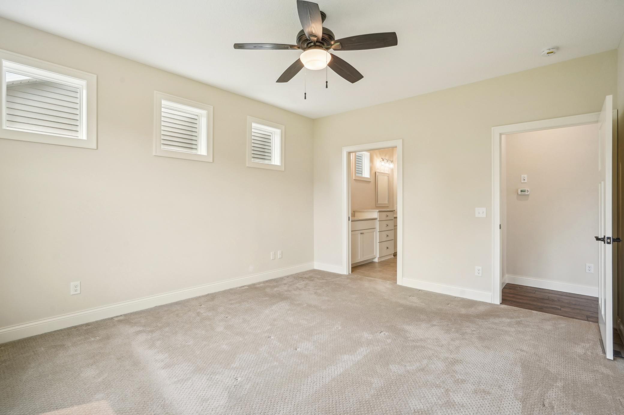 4566 Landmark Drive NE