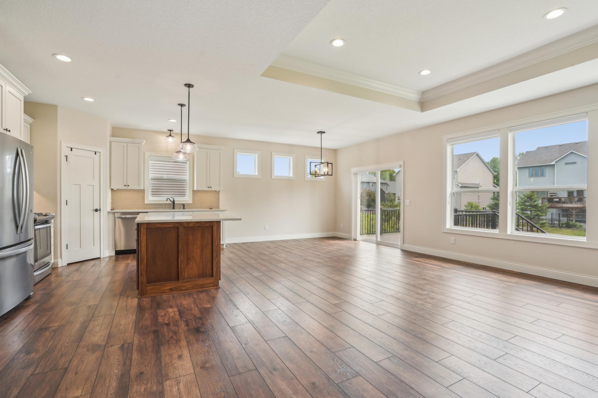 4566 Landmark Drive NE