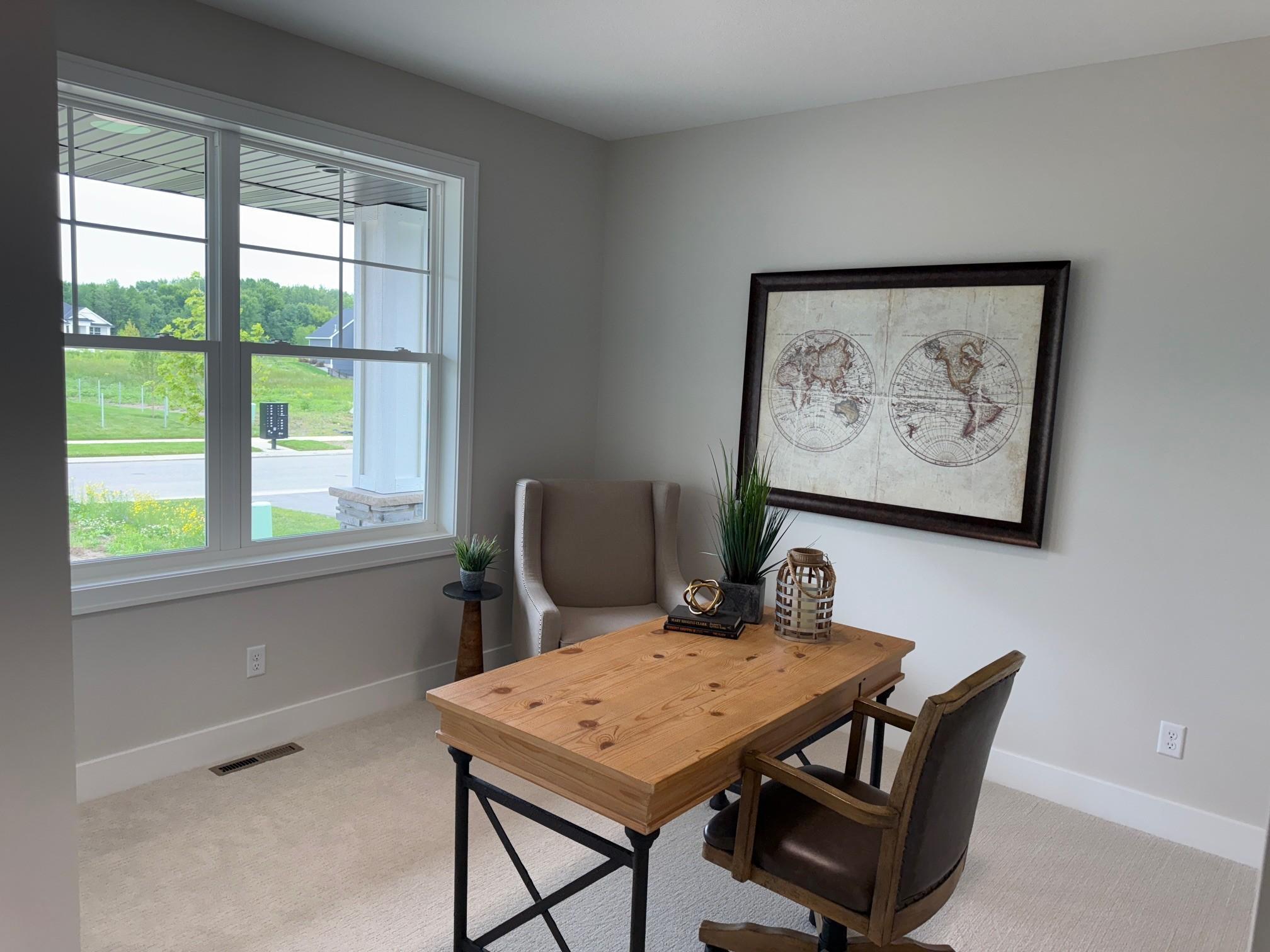 7635 Ochoa Avenue NE