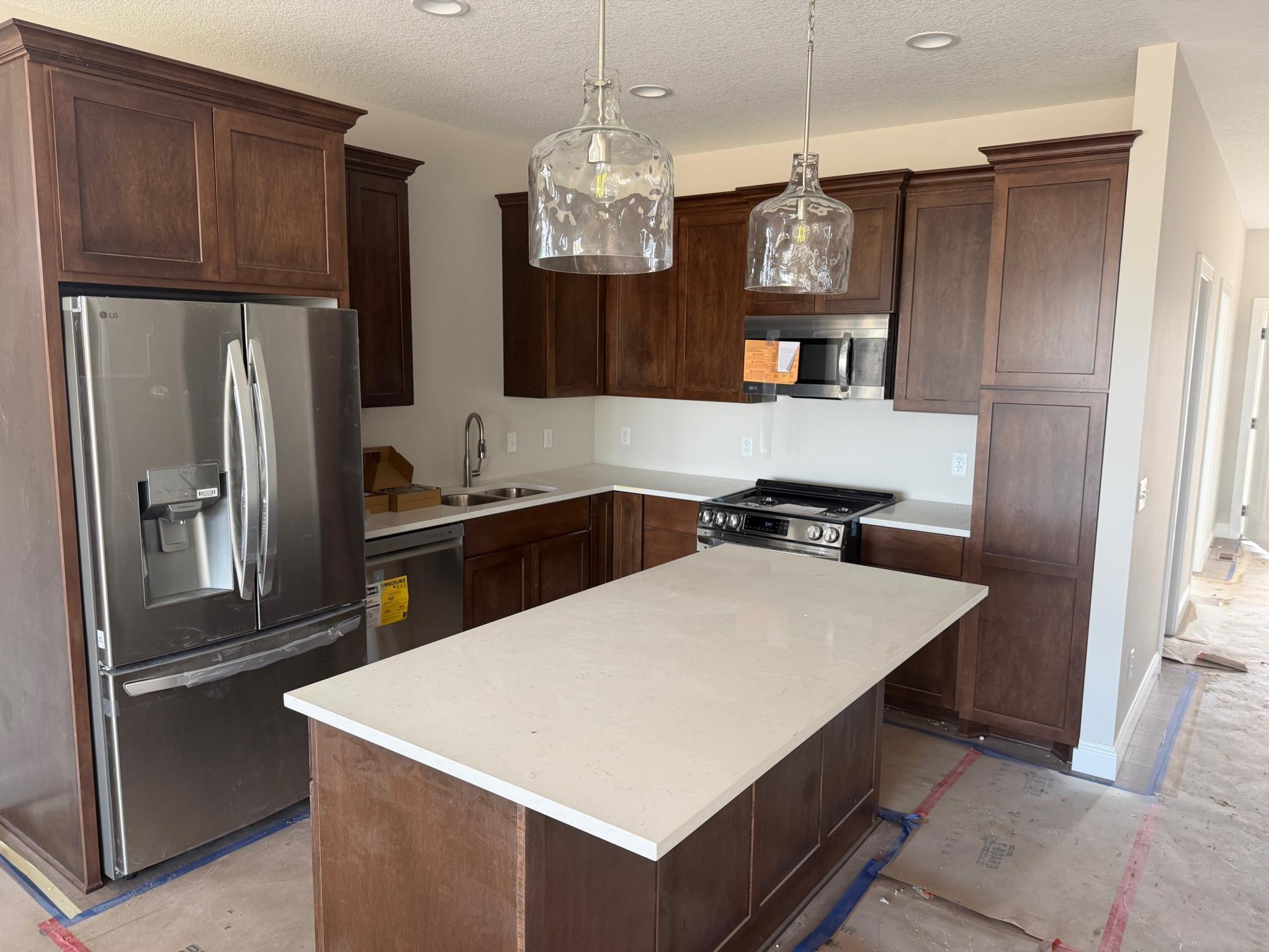 10226 74th Street NE