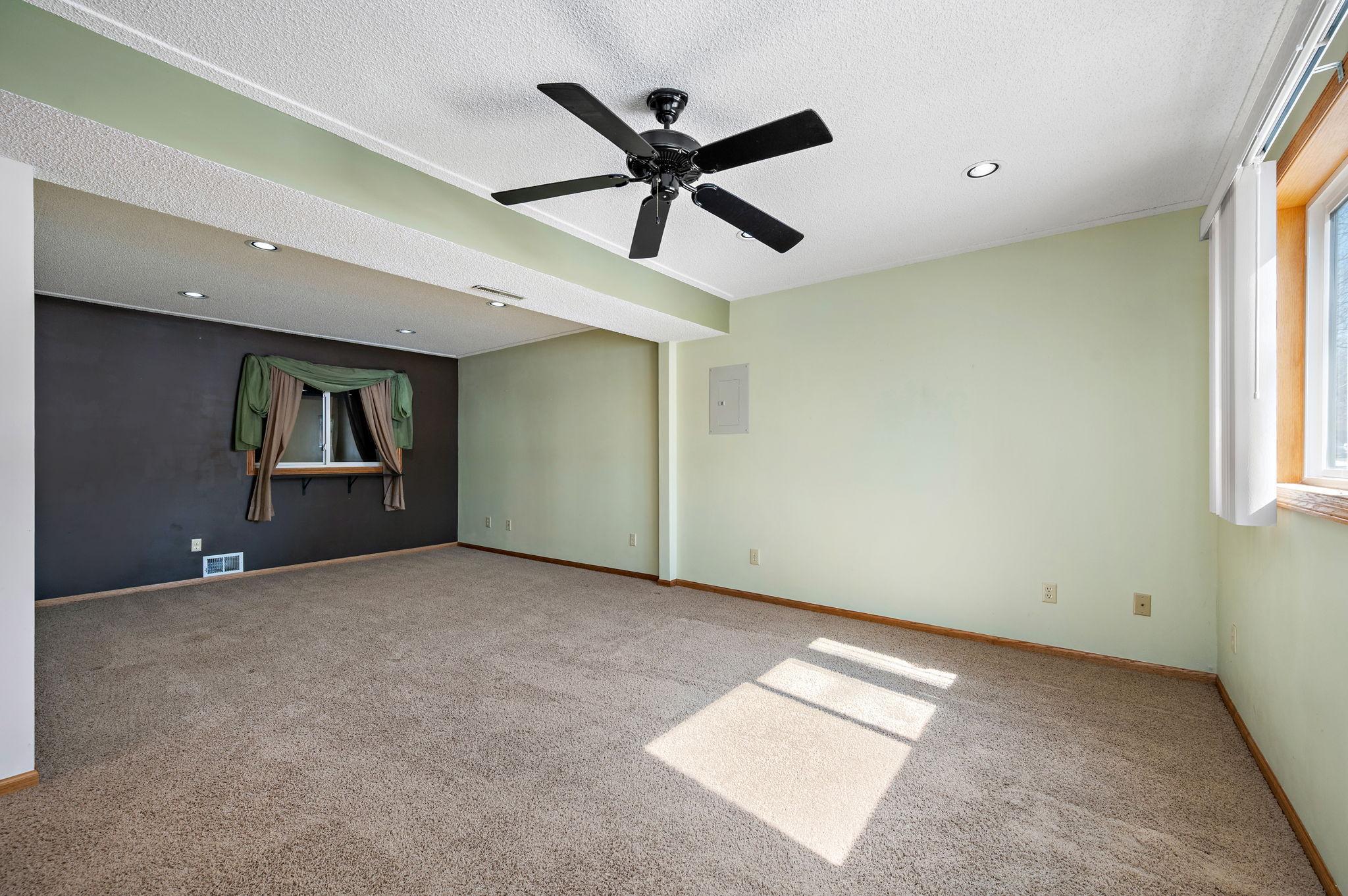 12186 59th Circle NE