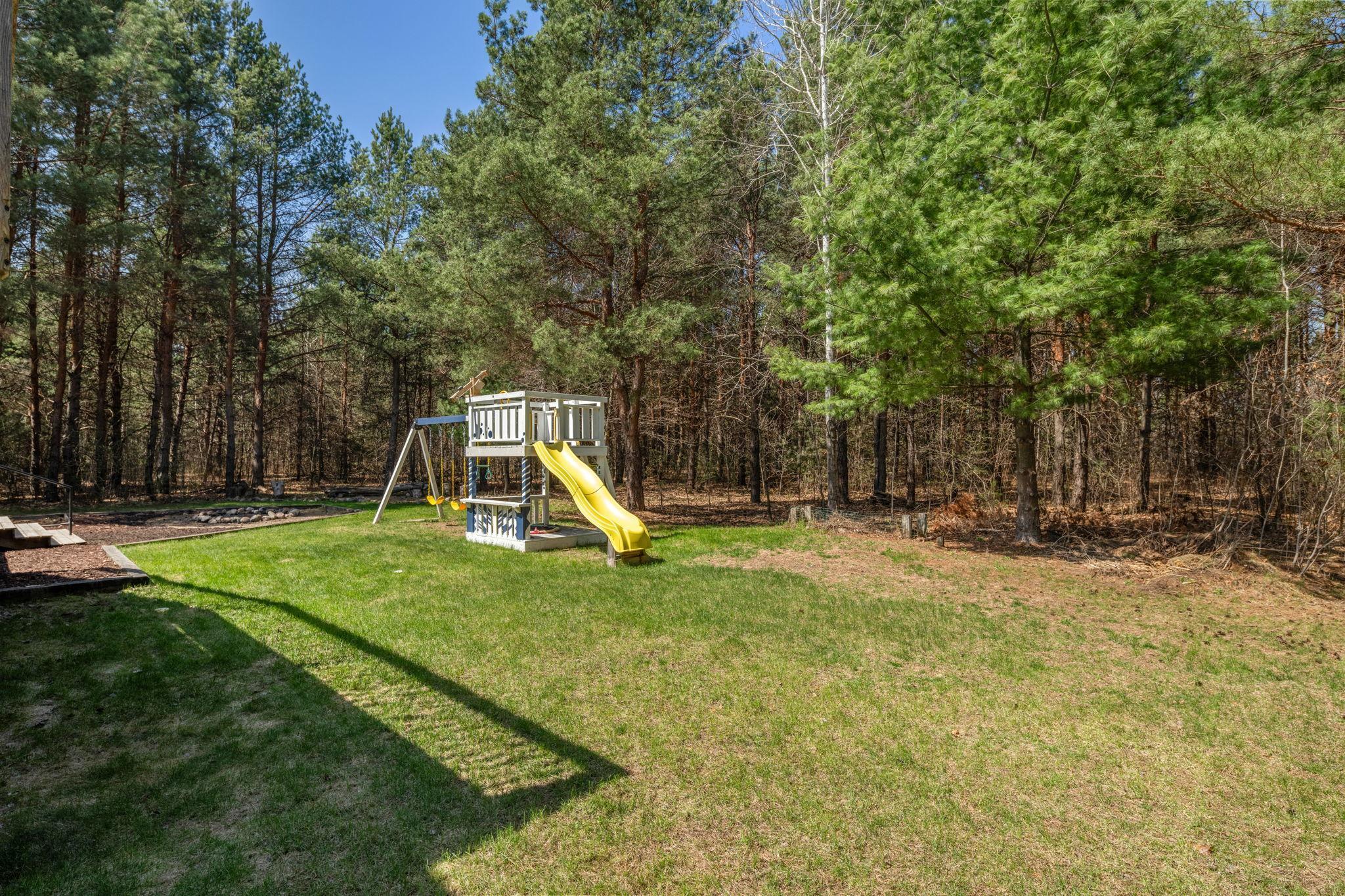 18438 246th Avenue NW