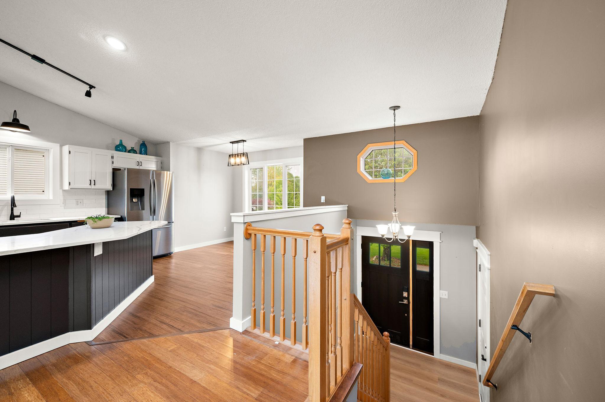 5487 Kahler Drive NE