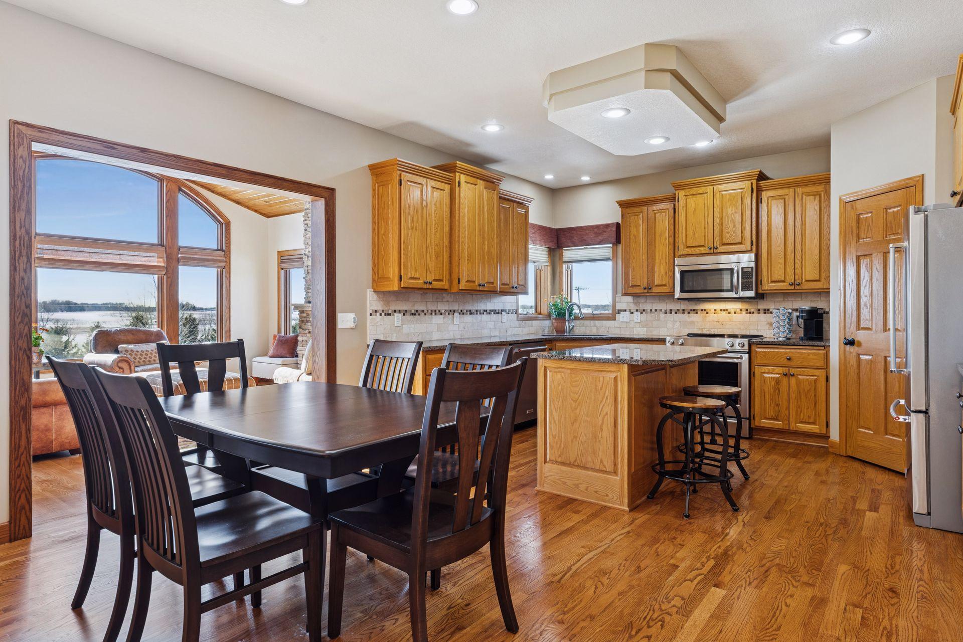 9015 Schutte Court