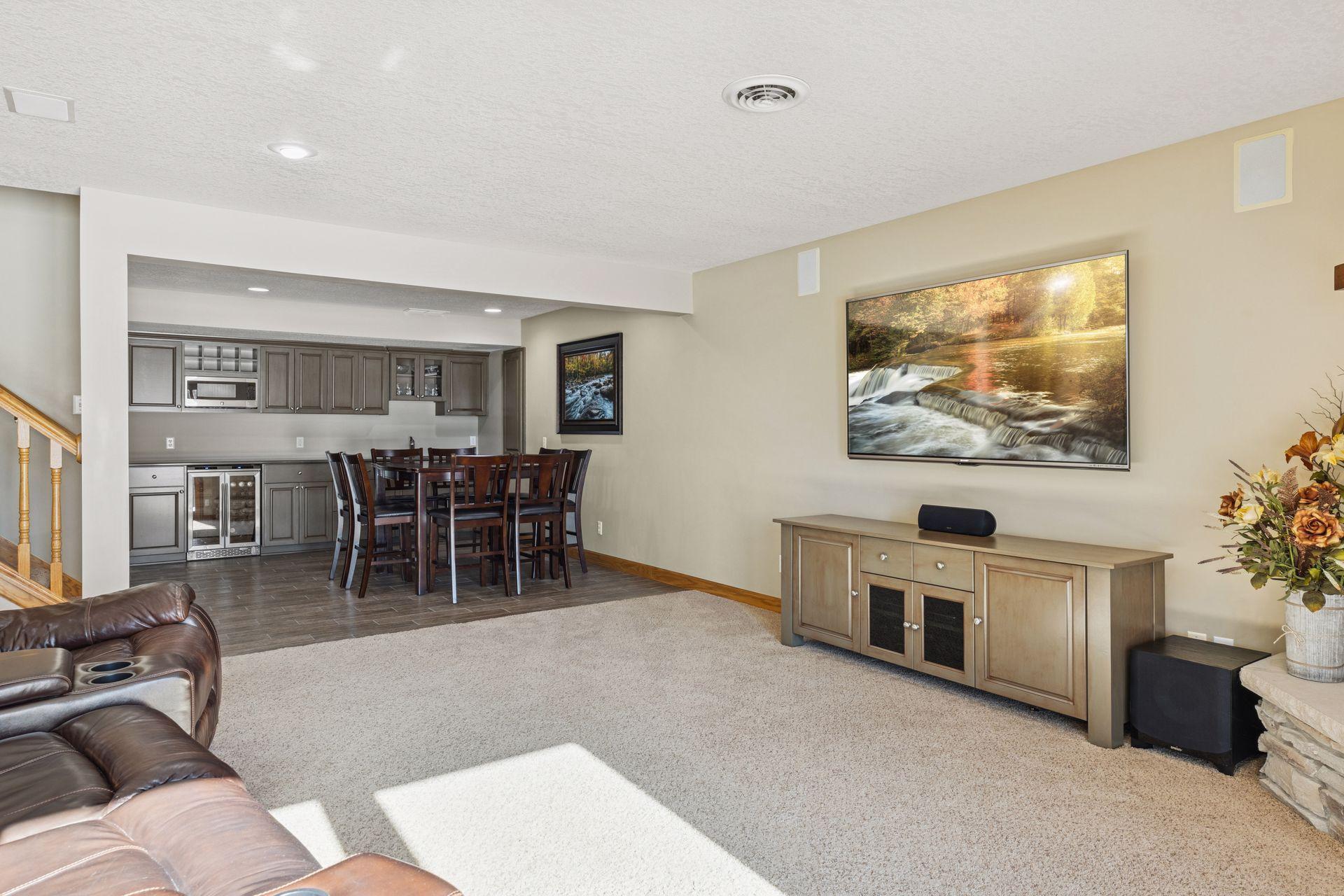 9015 Schutte Court