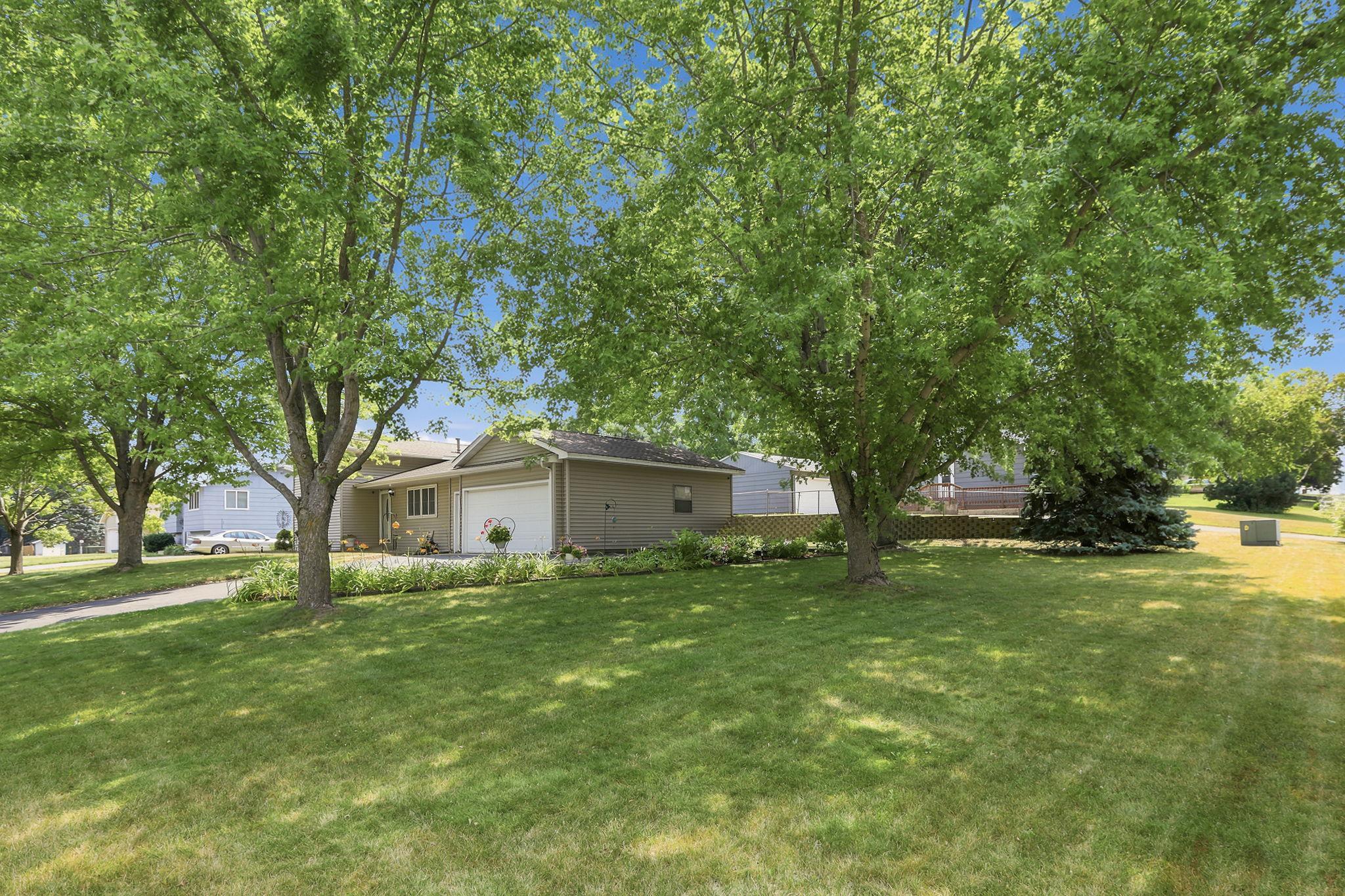 19 Heights Road NW