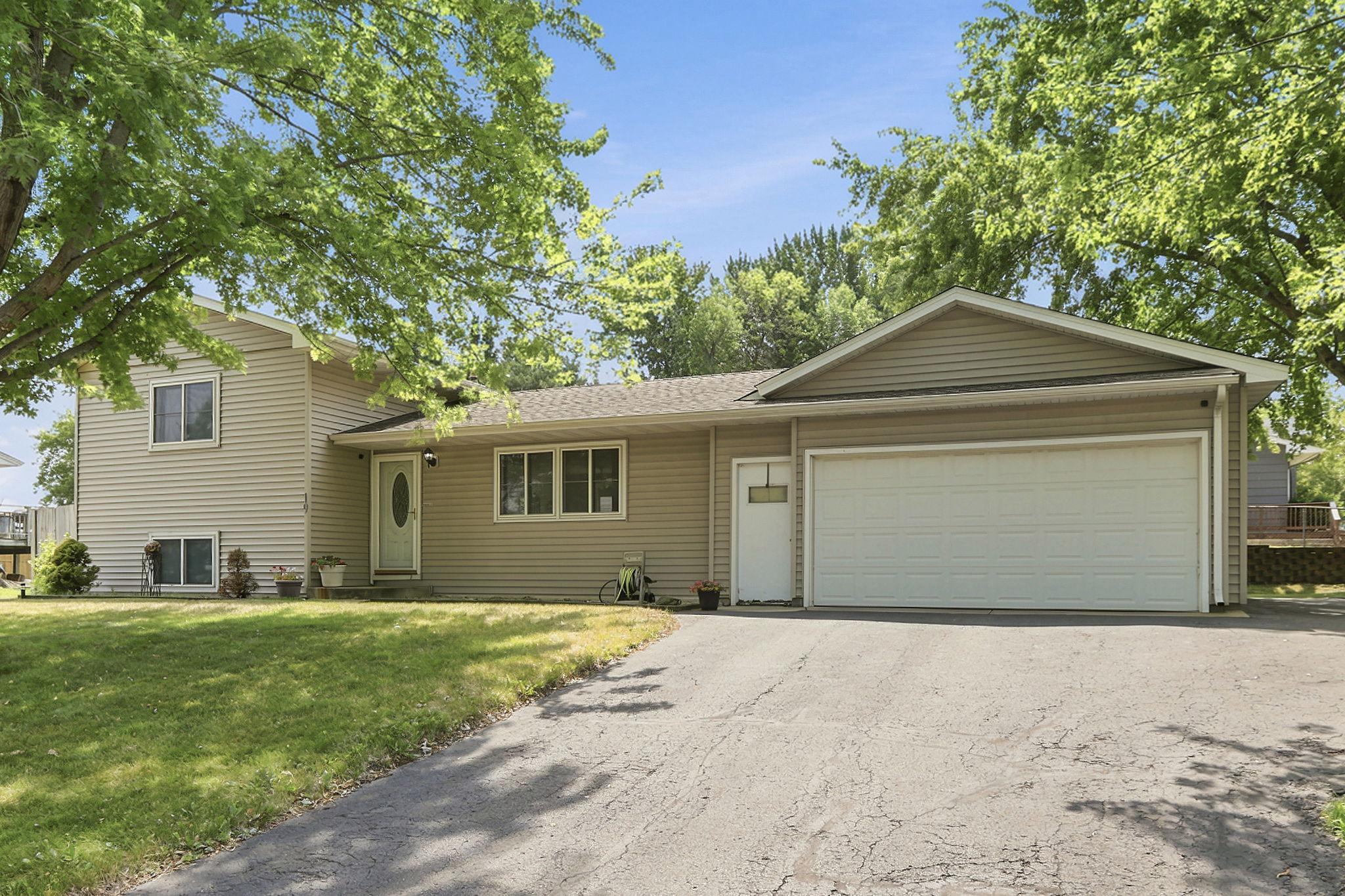 19 Heights Road NW