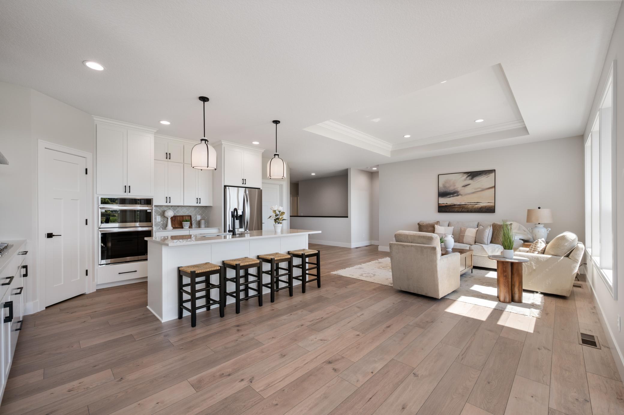 7635 Ochoa Avenue NE