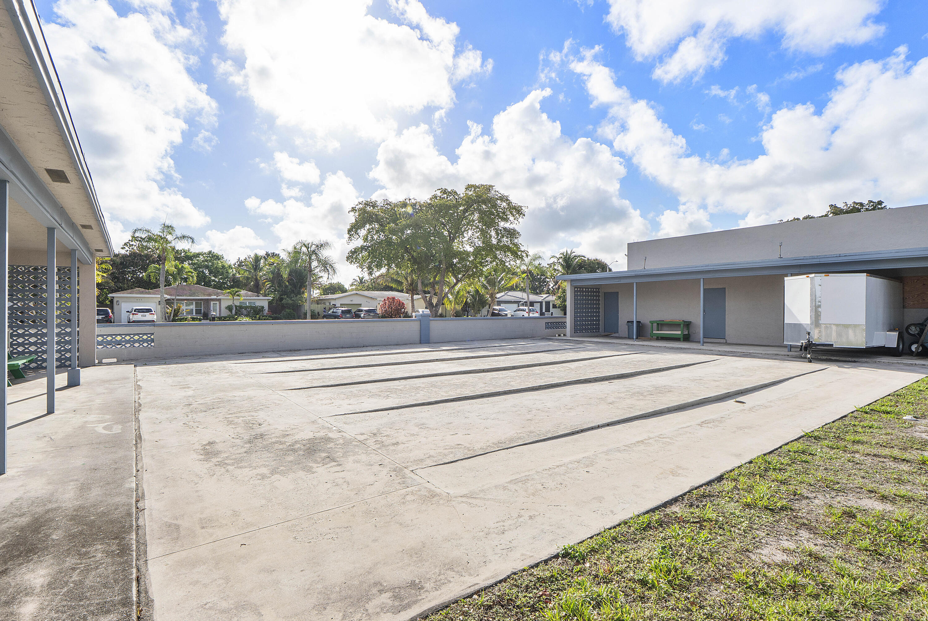 5020 SW 11th Street