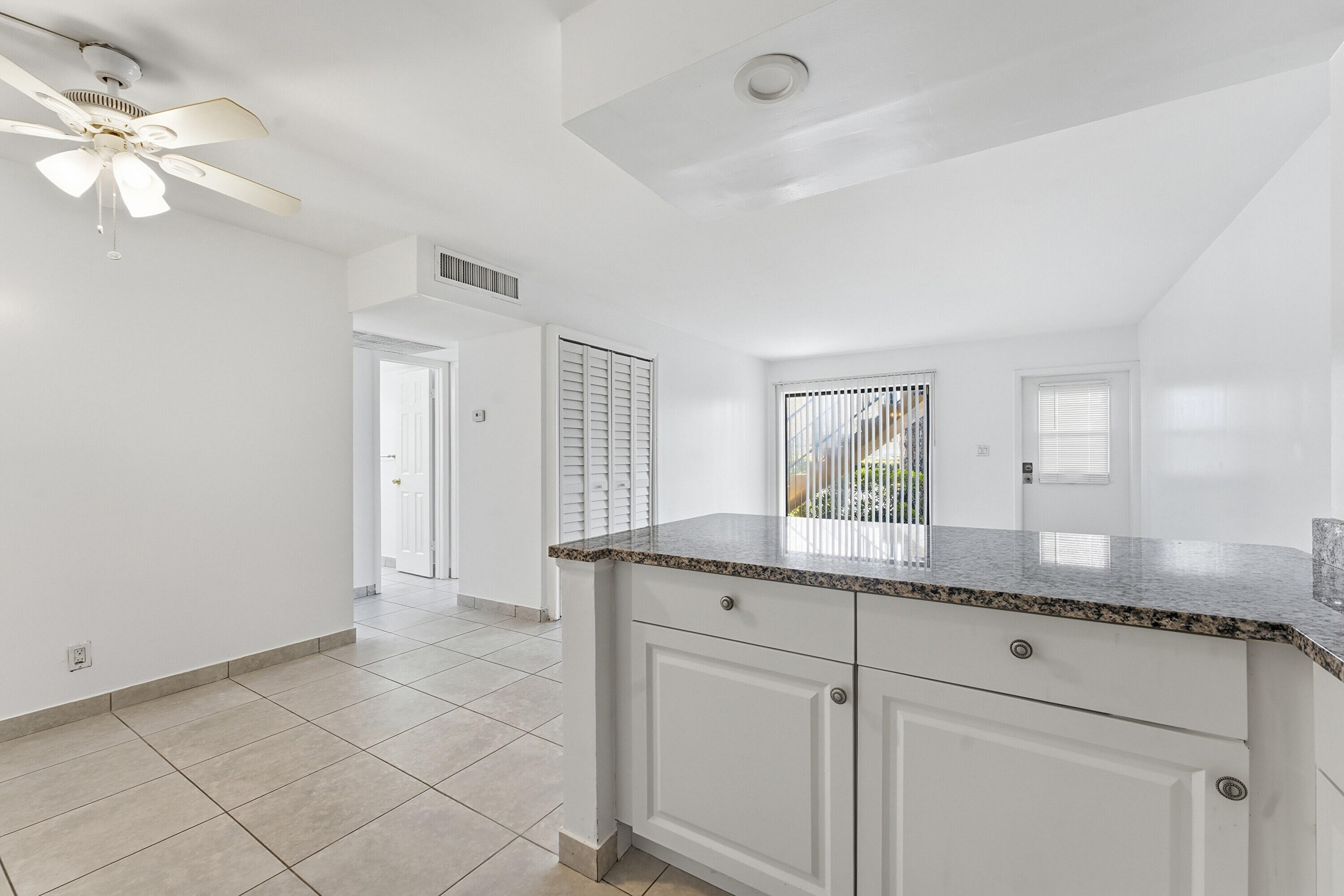 2671 Riverside Drive 1