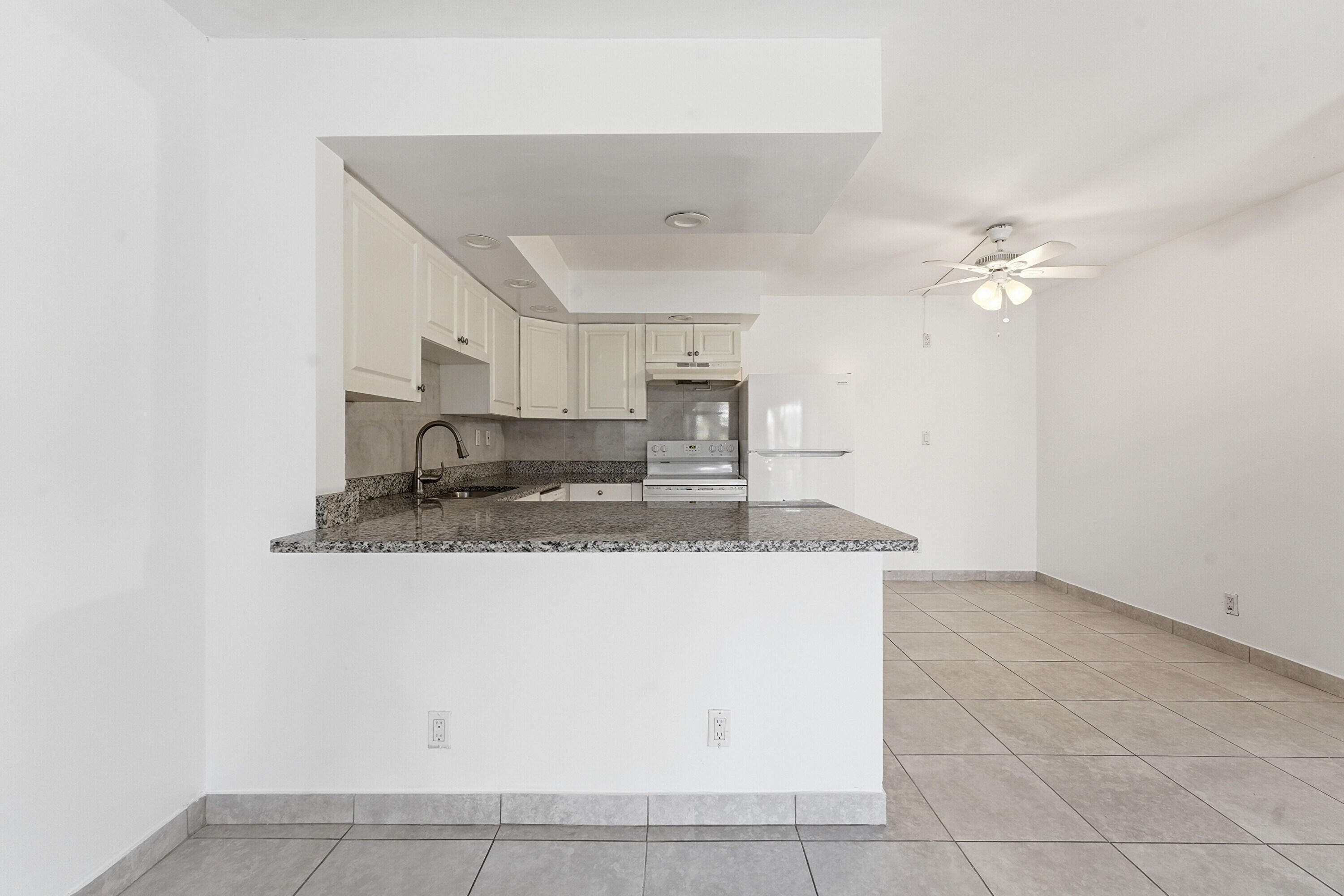 2671 Riverside Drive 1