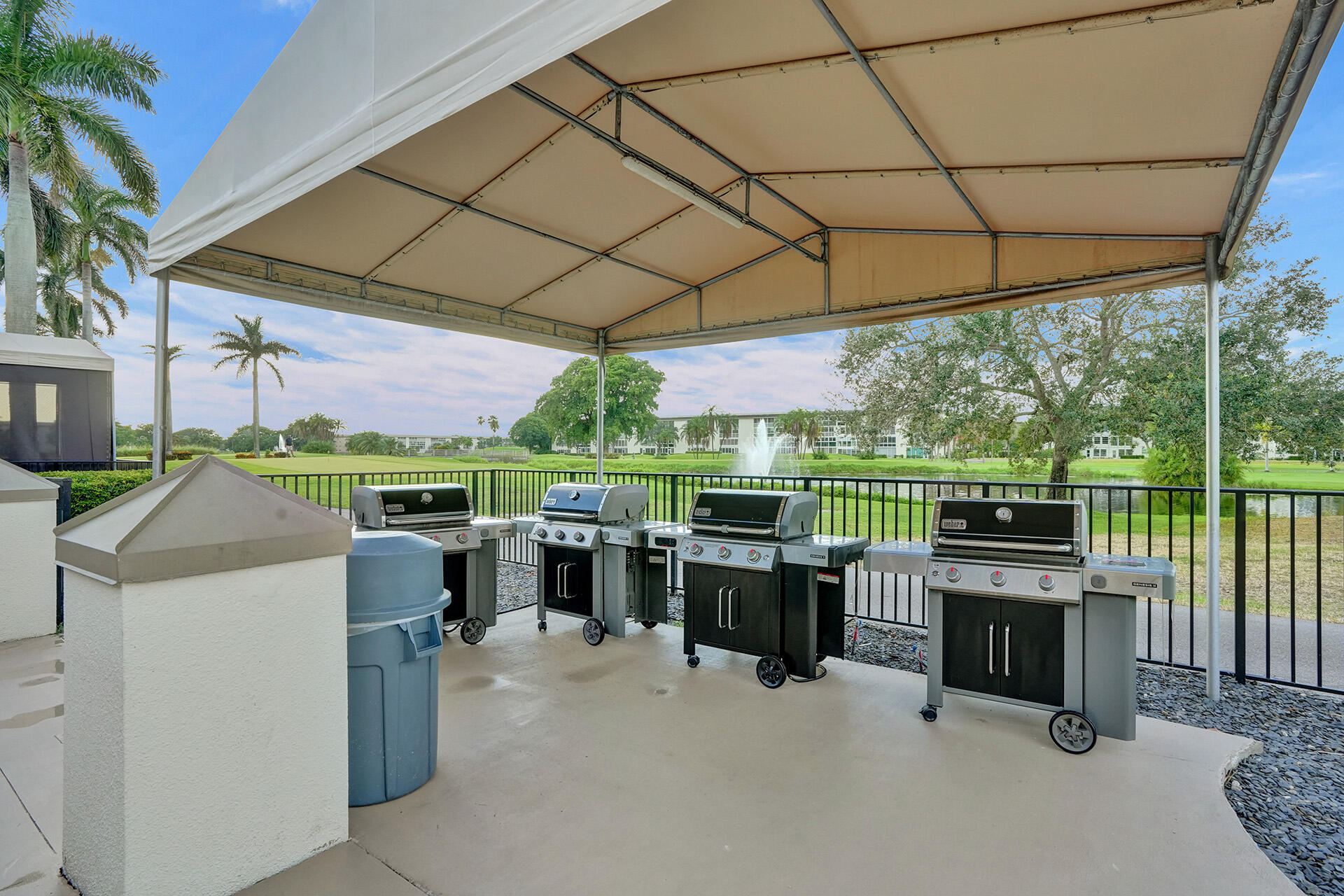2303 Lucaya Lane E1