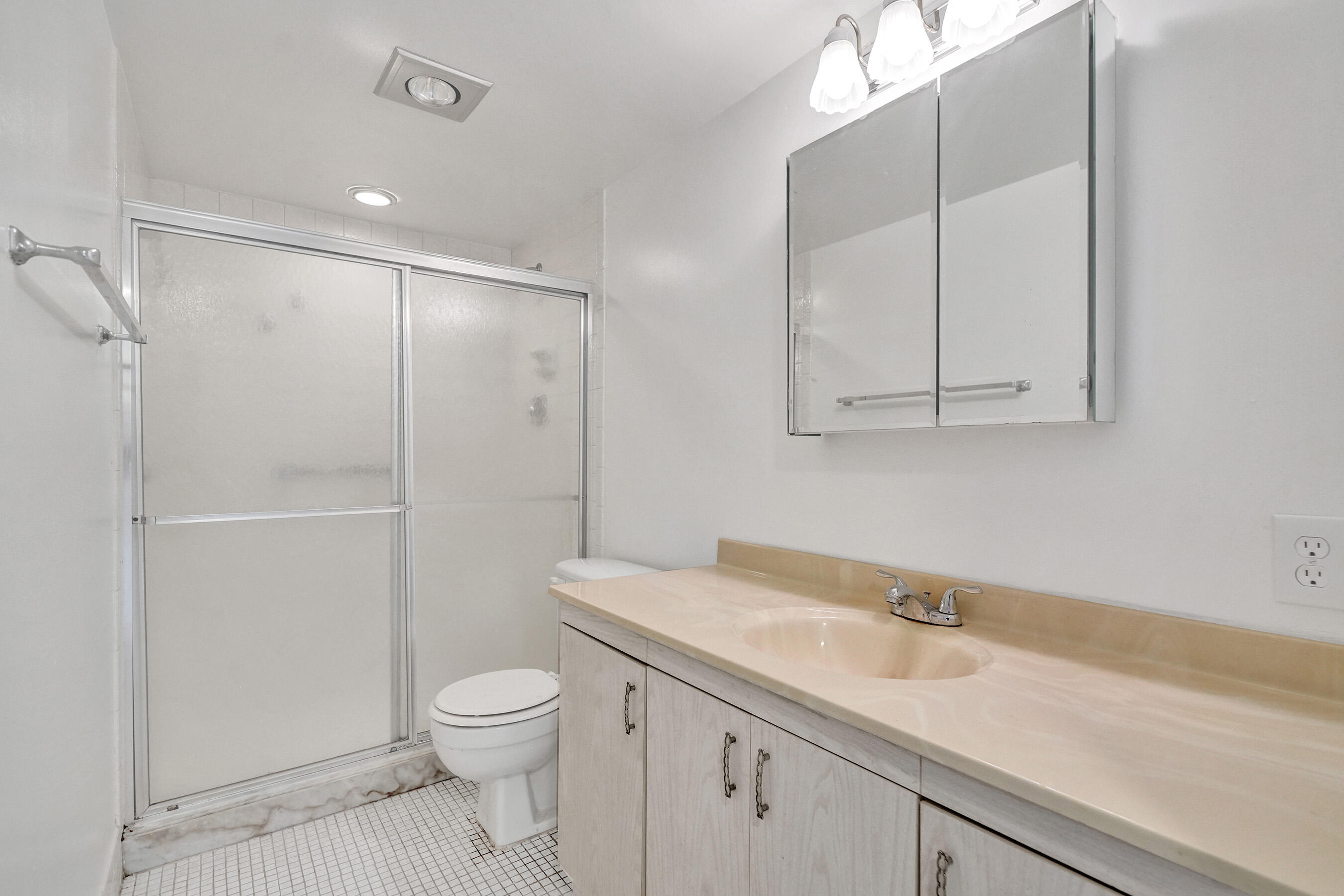 2303 Lucaya Lane E1