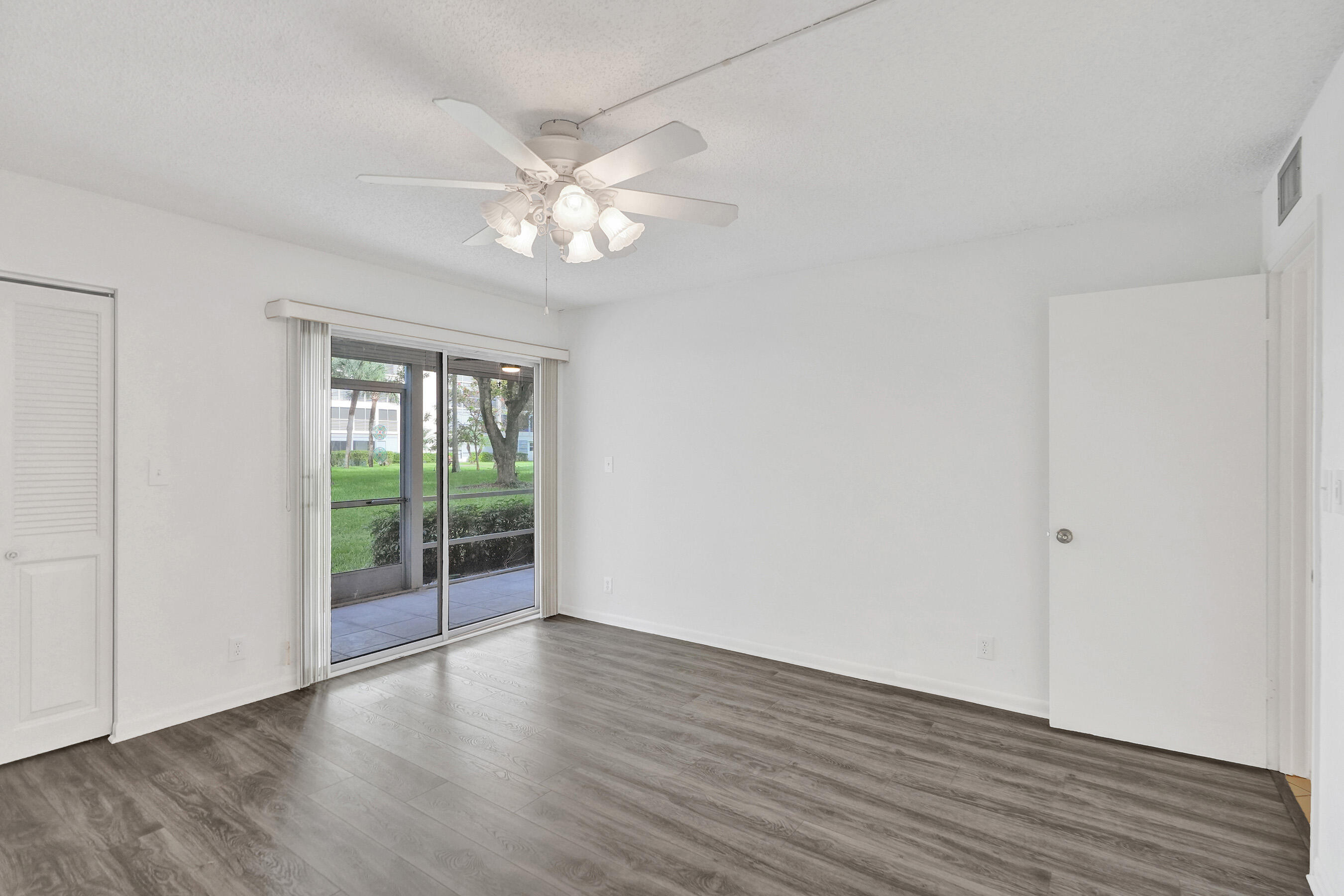 2303 Lucaya Lane E1