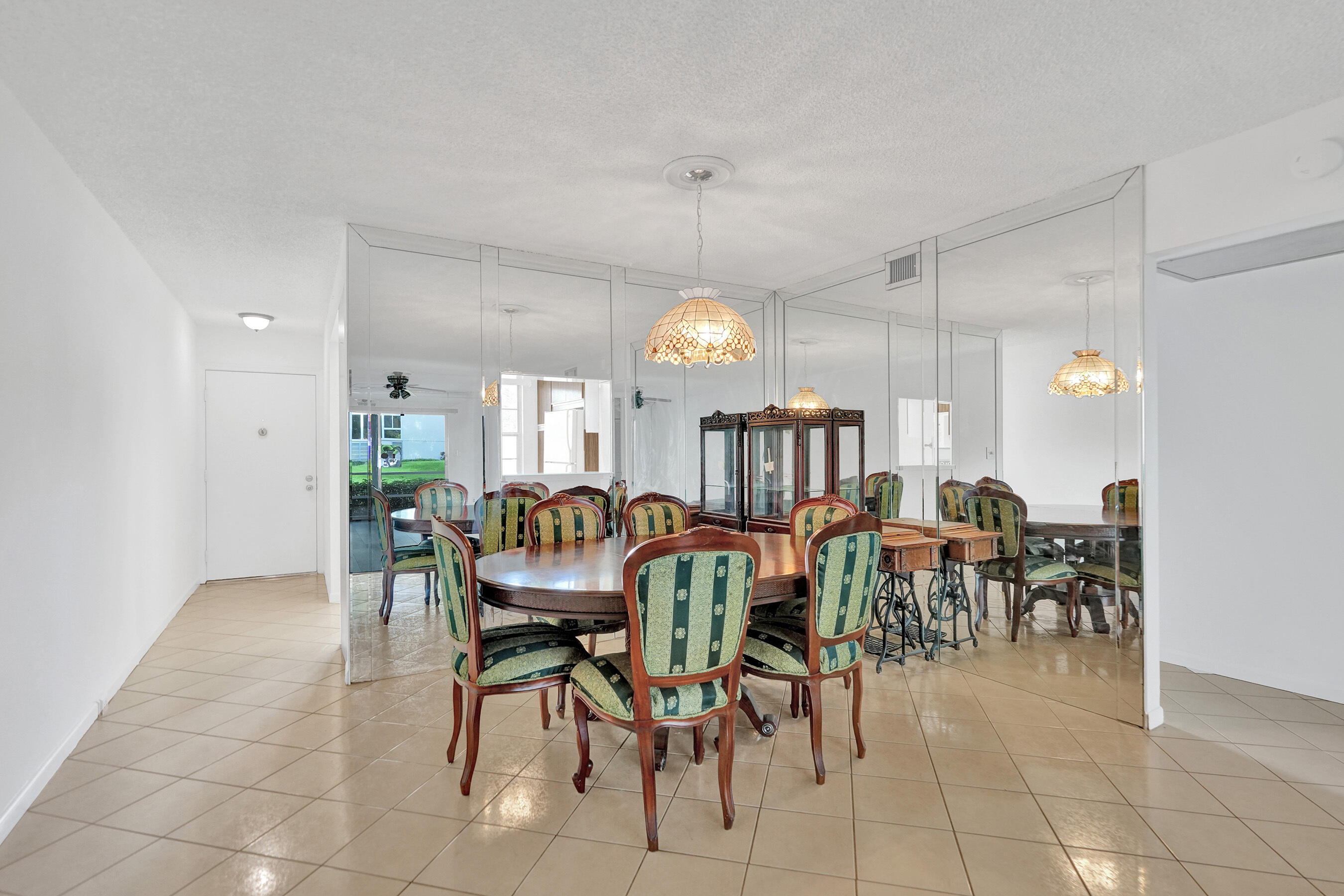 2303 Lucaya Lane E1