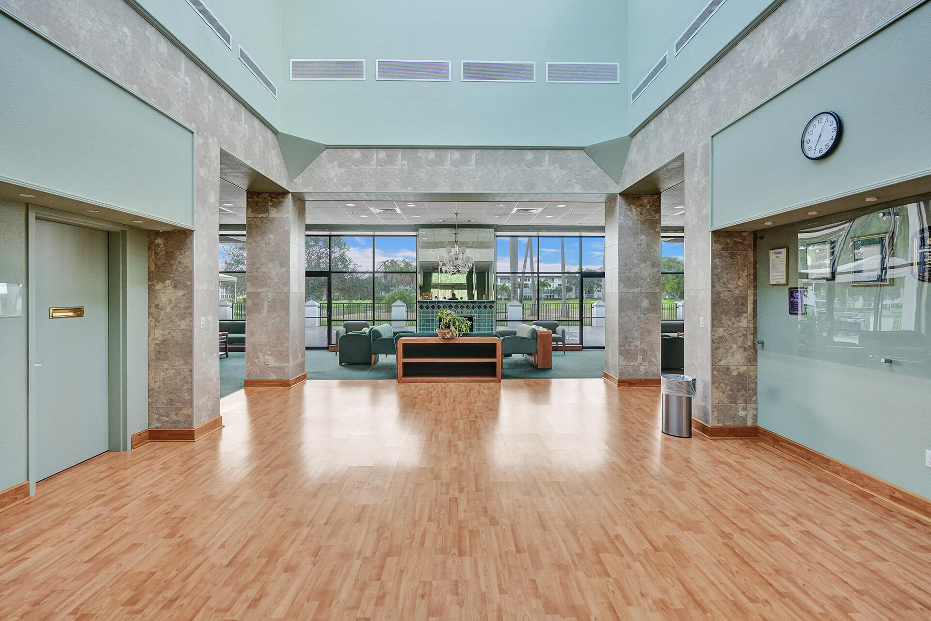 2303 Lucaya Lane E1