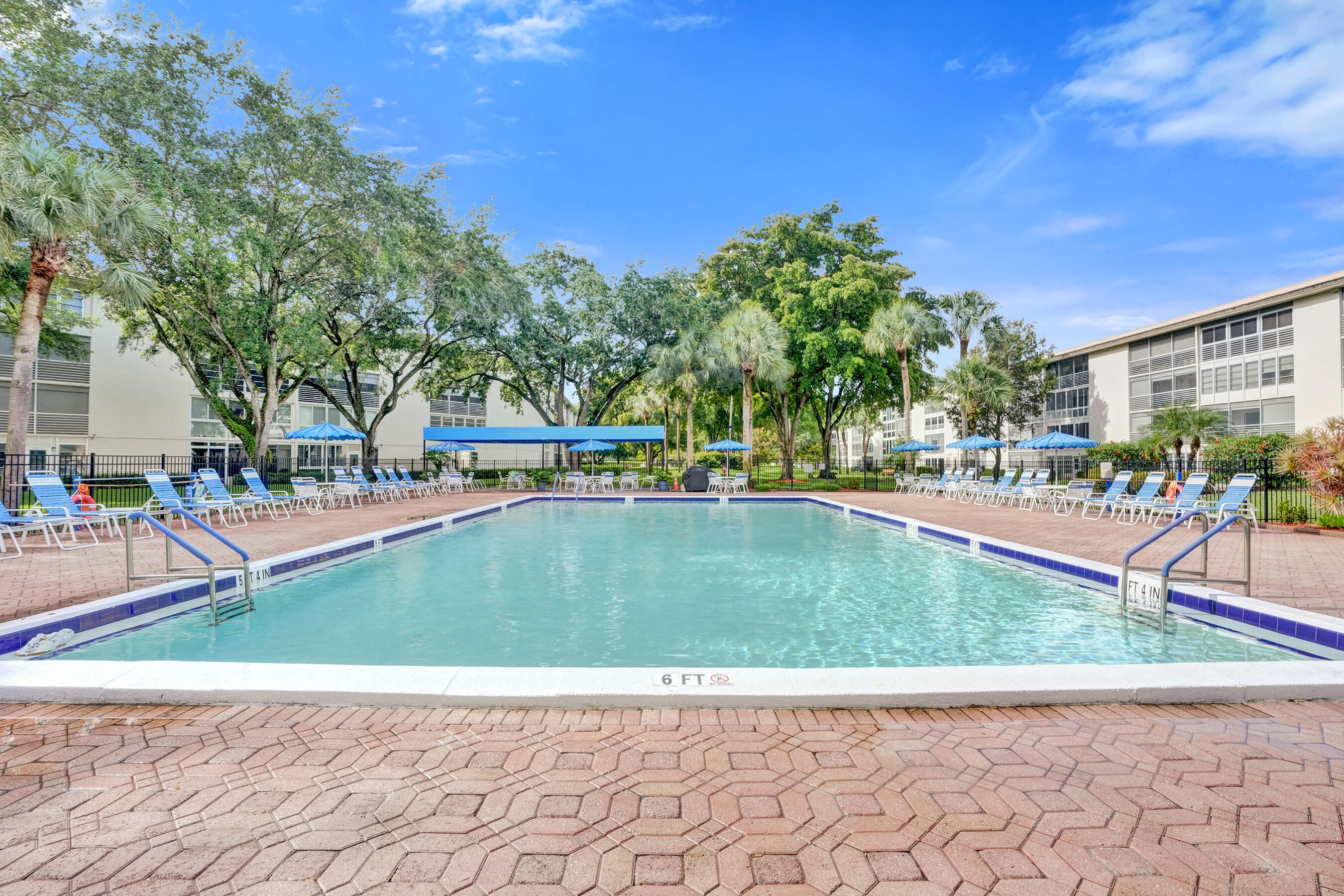 2303 Lucaya Lane E1
